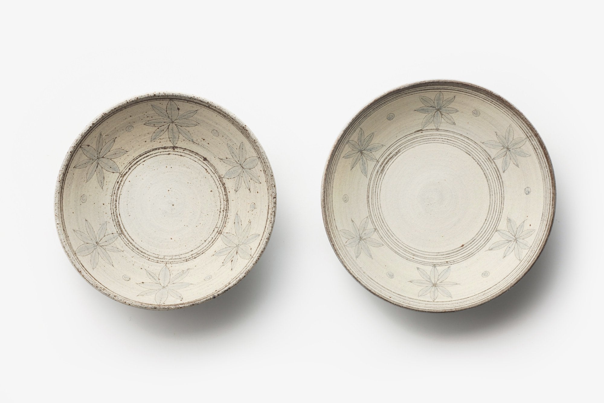 角りわ子/白線彩紋鉢