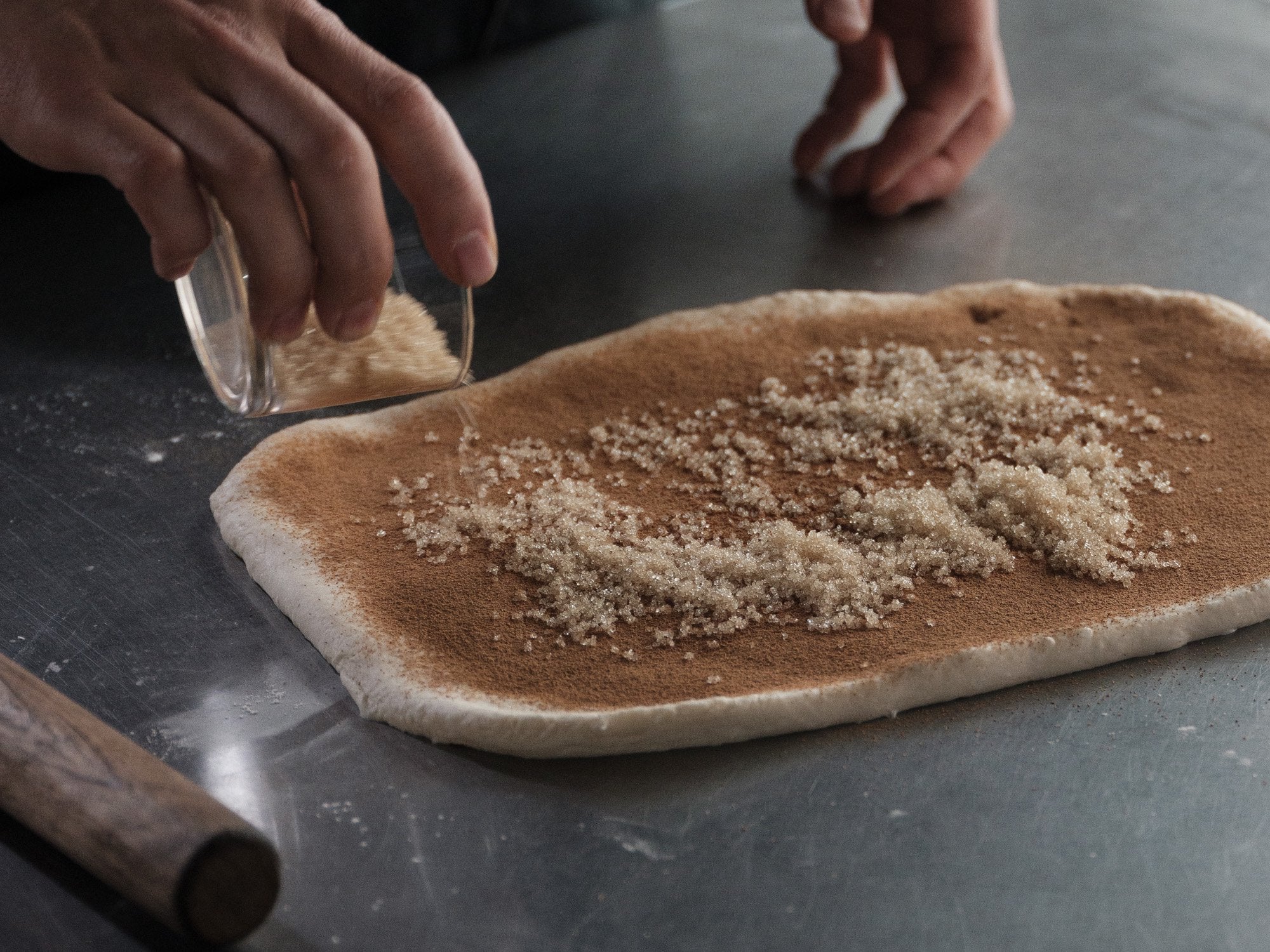 わざわざ/シナモンロール/4個入り