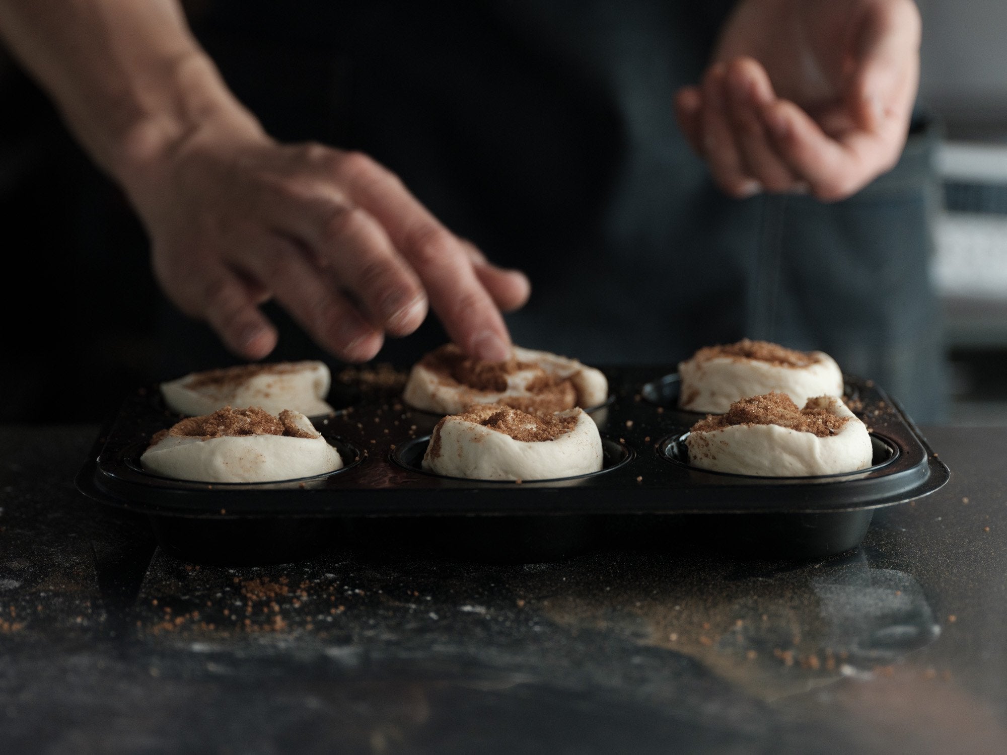 わざわざ/シナモンロール/4個入り