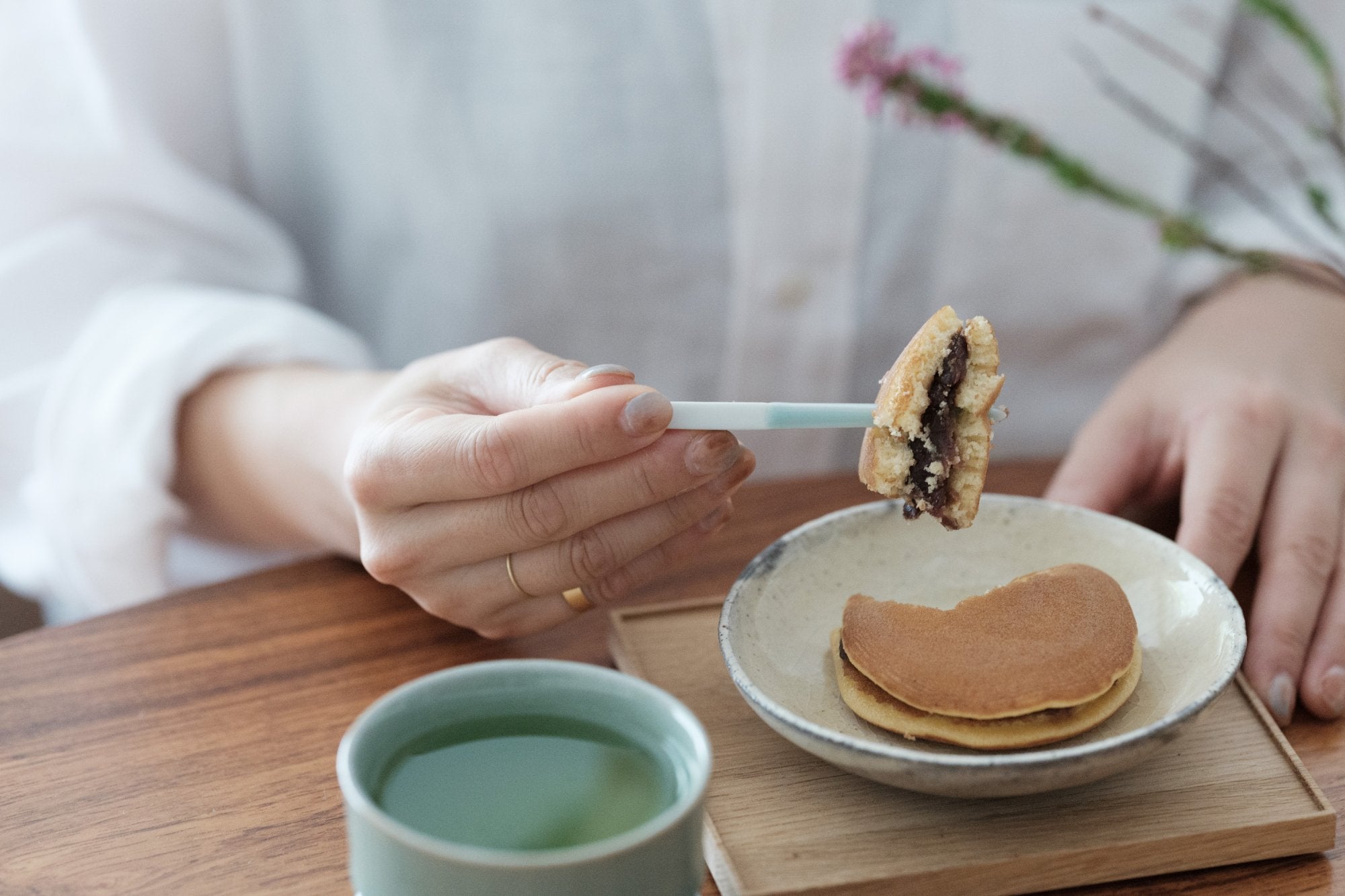 鍋島虎仙窯/鍋島青磁/菓子切