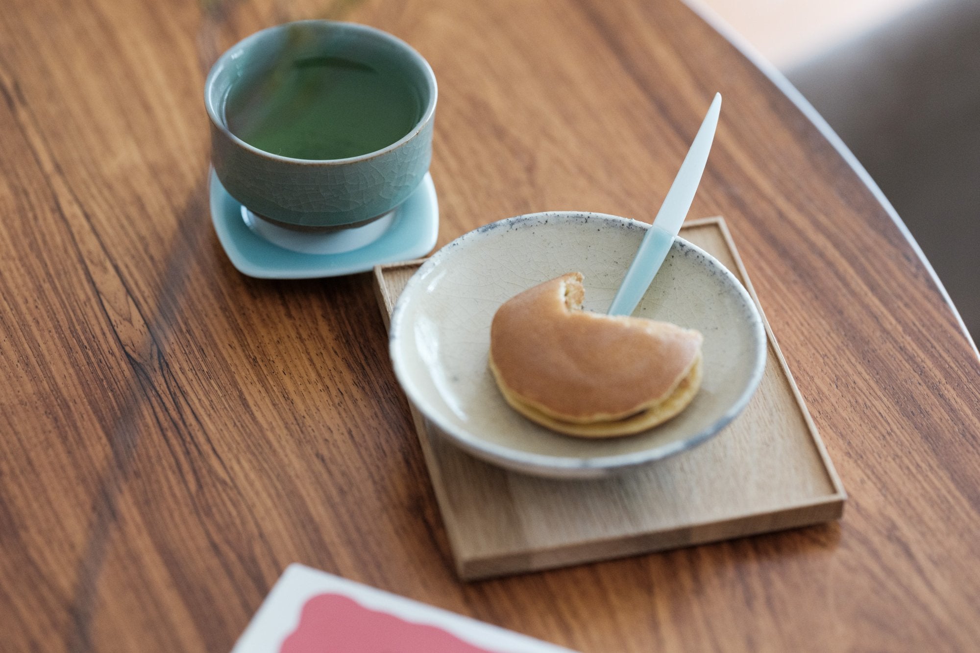 鍋島虎仙窯/鍋島青磁/菓子切