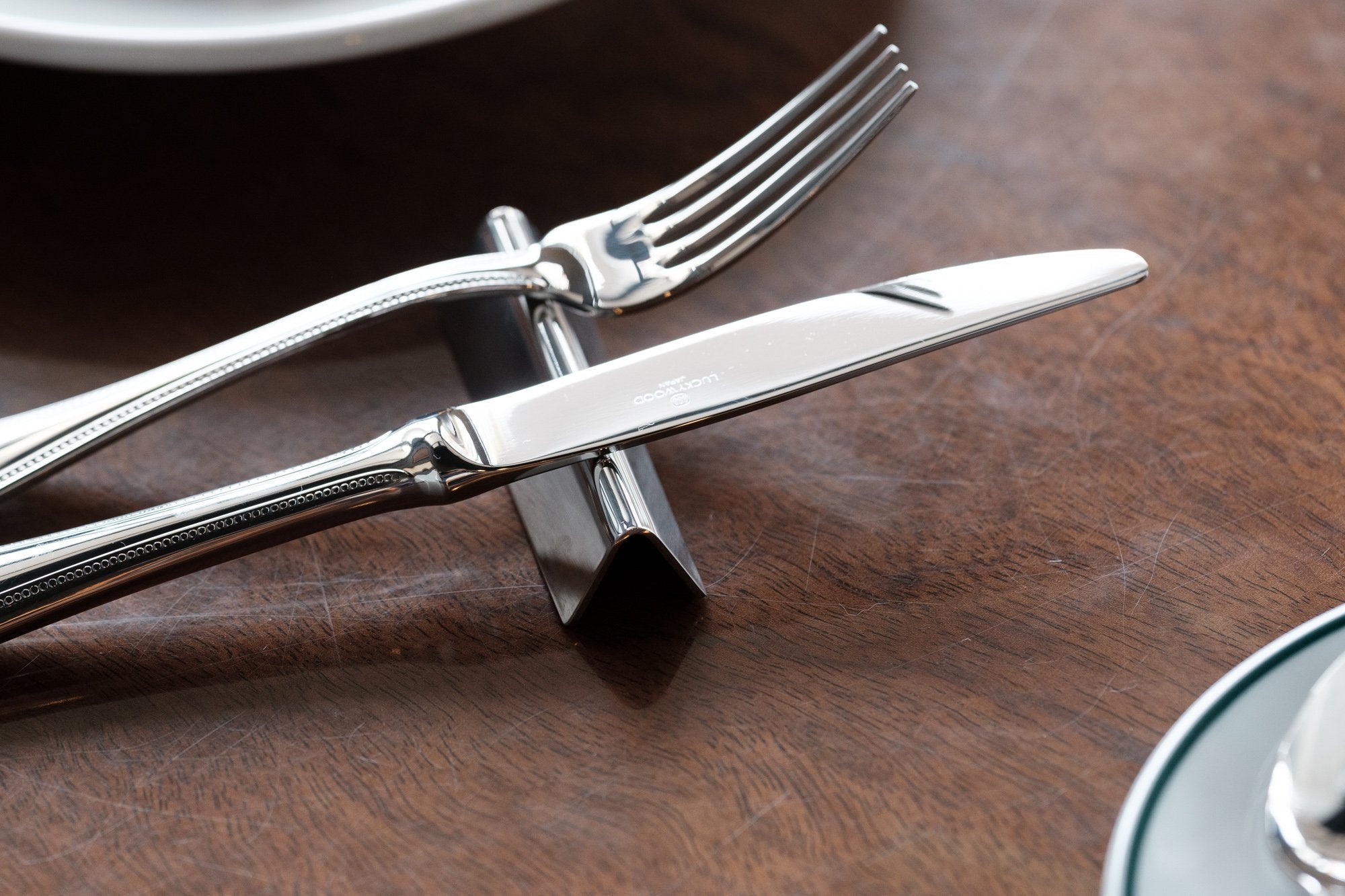 LUCKYWOOD/ナイフレスト/トライアングル/T80