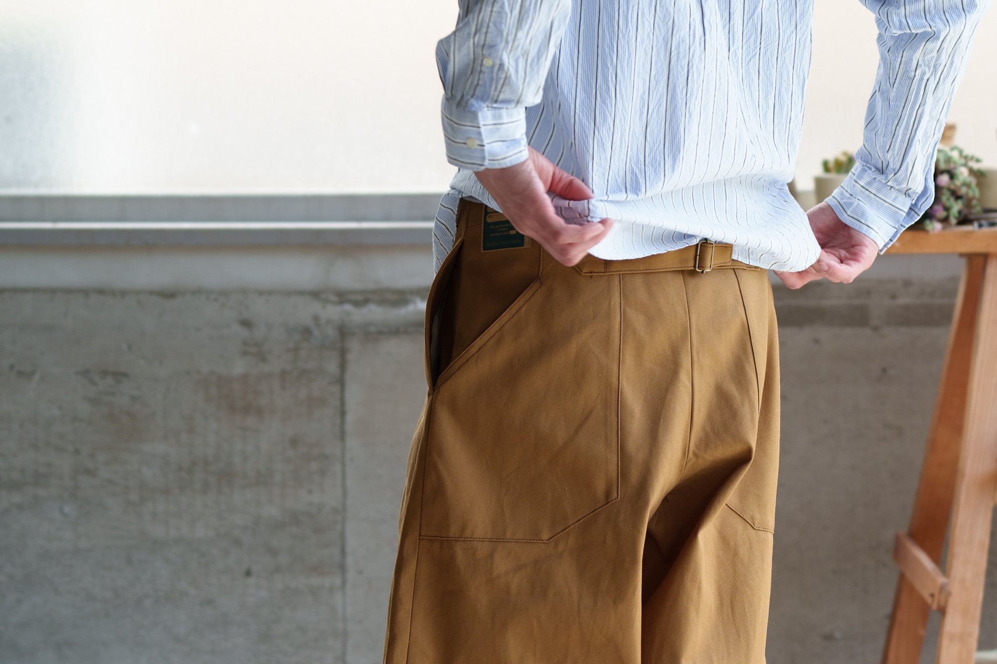 ASEEDONCLOUD/HW wide trousers/Duck Camel