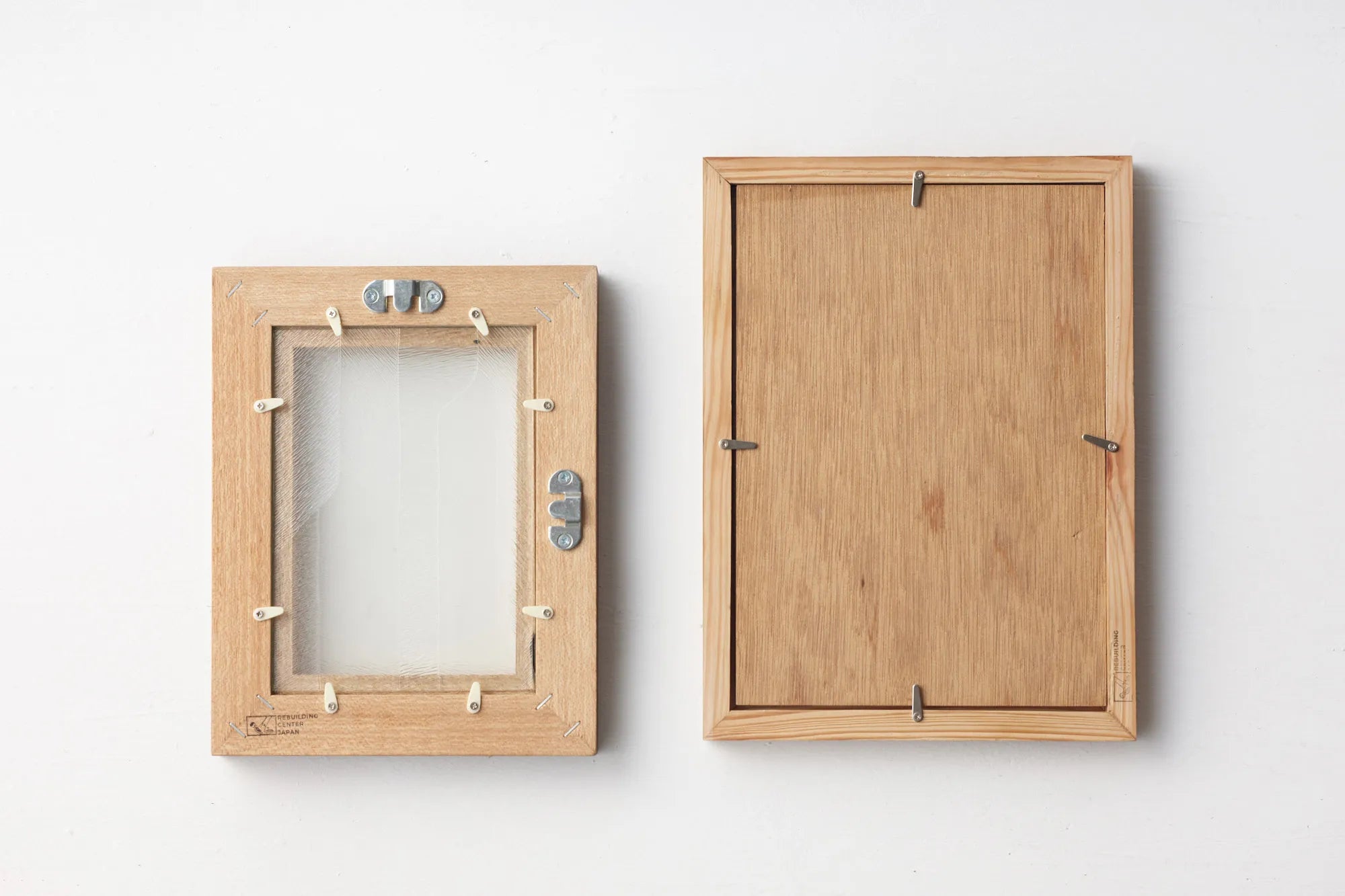 Rebuilding Center JAPAN/古材フレーム