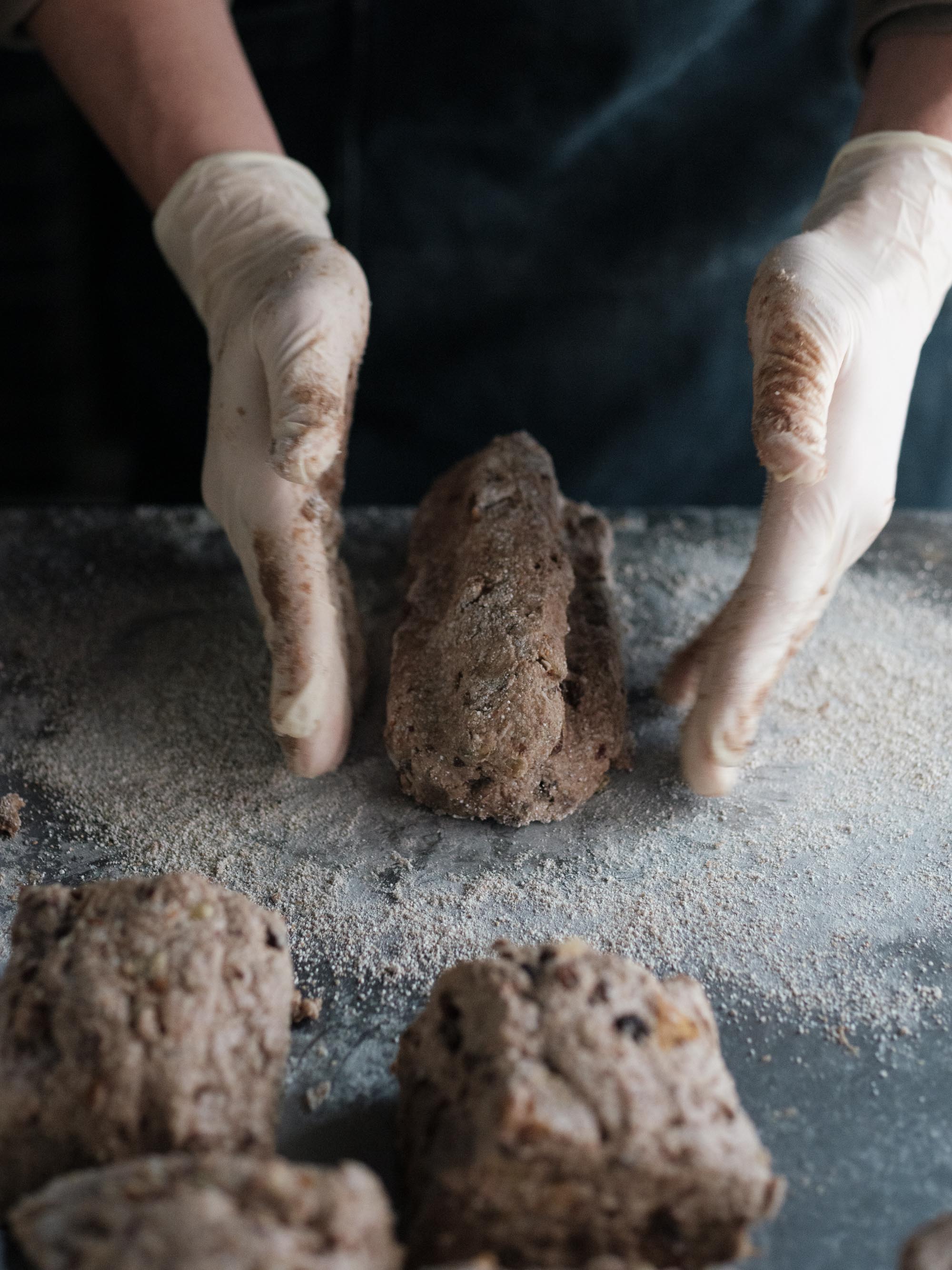 わざわざ/砂糖も卵もバターも使わないシュトレンをおためしセット