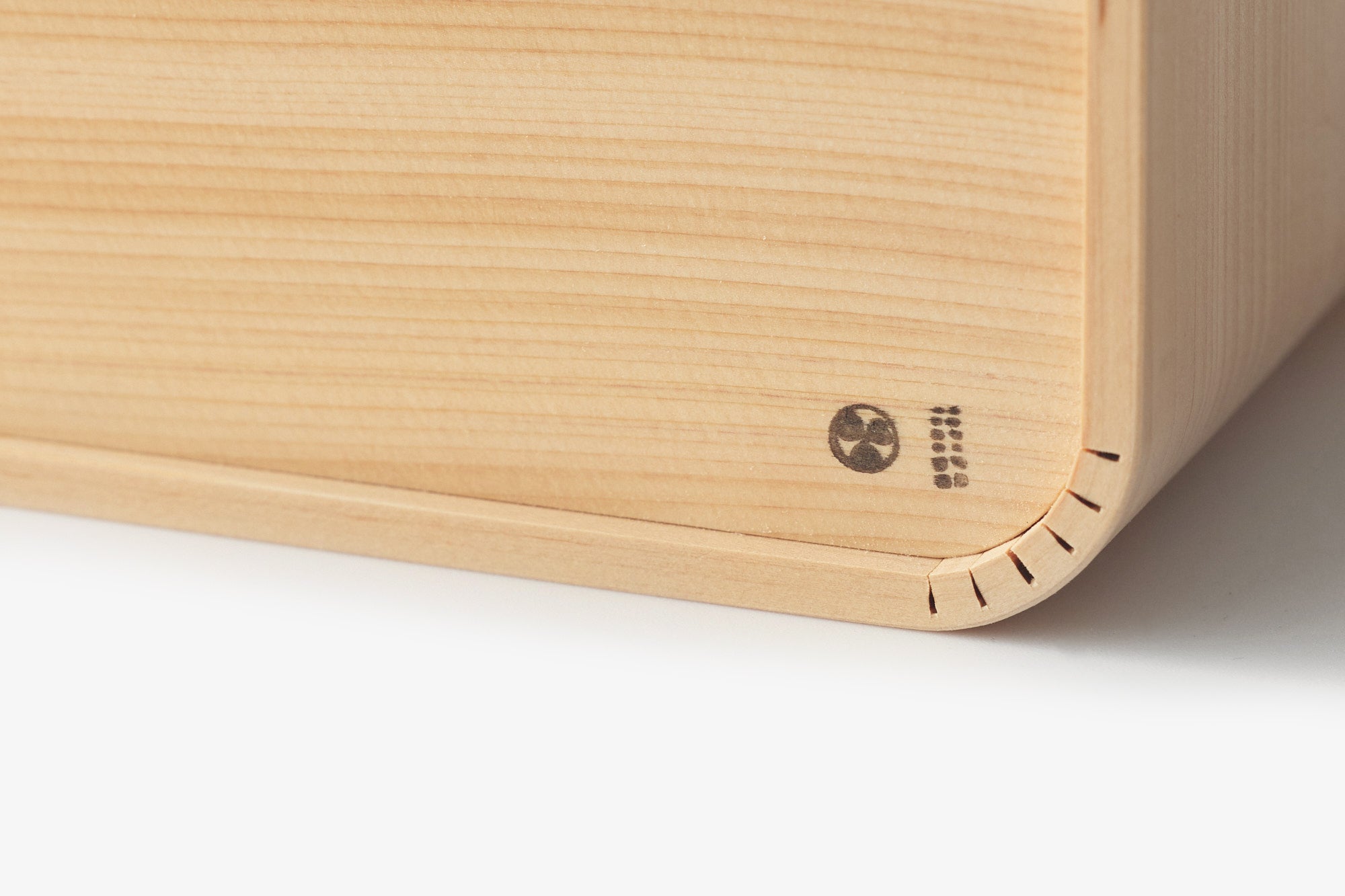 ティシューの匣 No.2 ちょい白/乙なもの