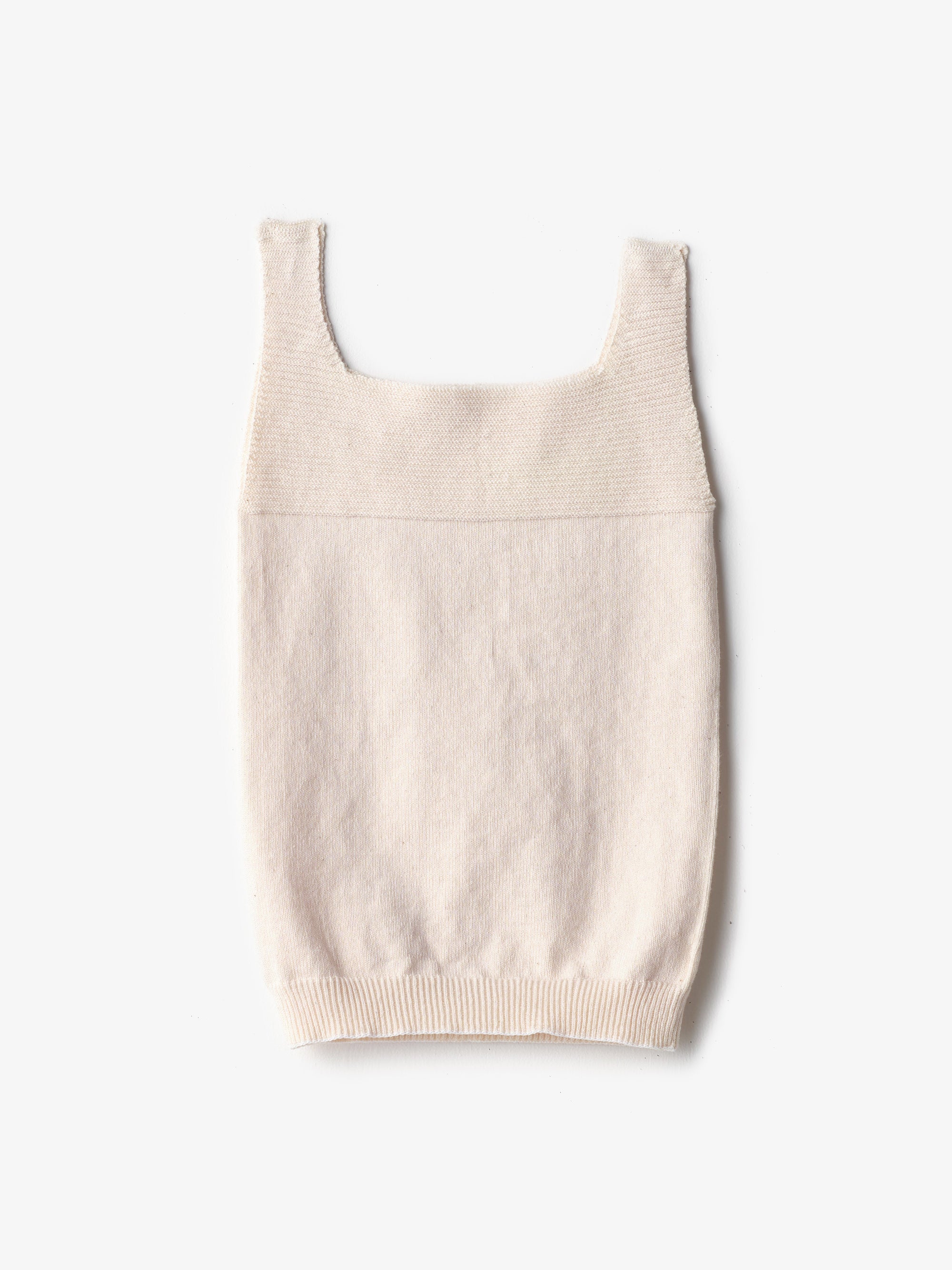 わざわざ/着心地を追求したキャミソール
