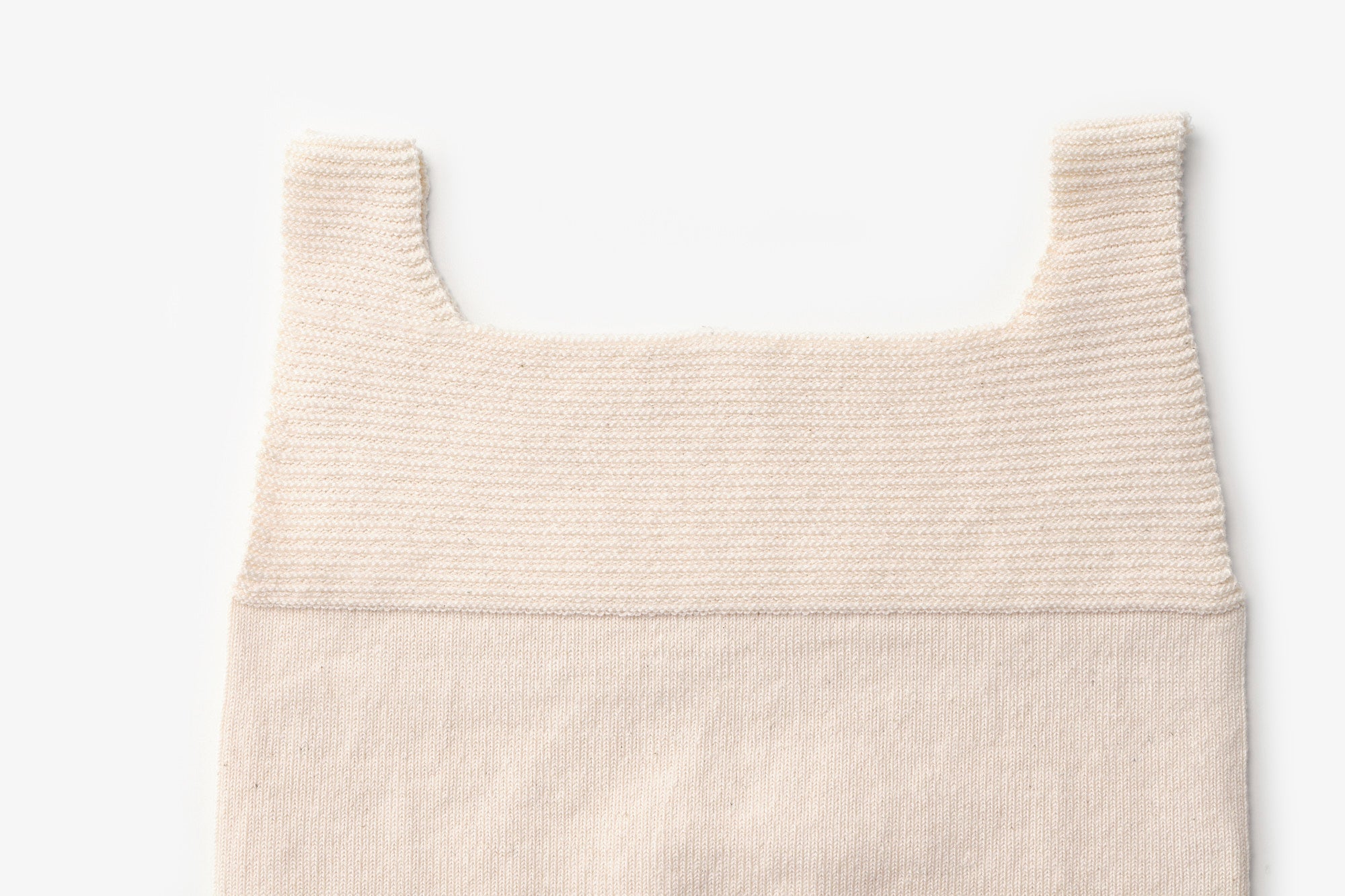 わざわざ/着心地を追求したキャミソール