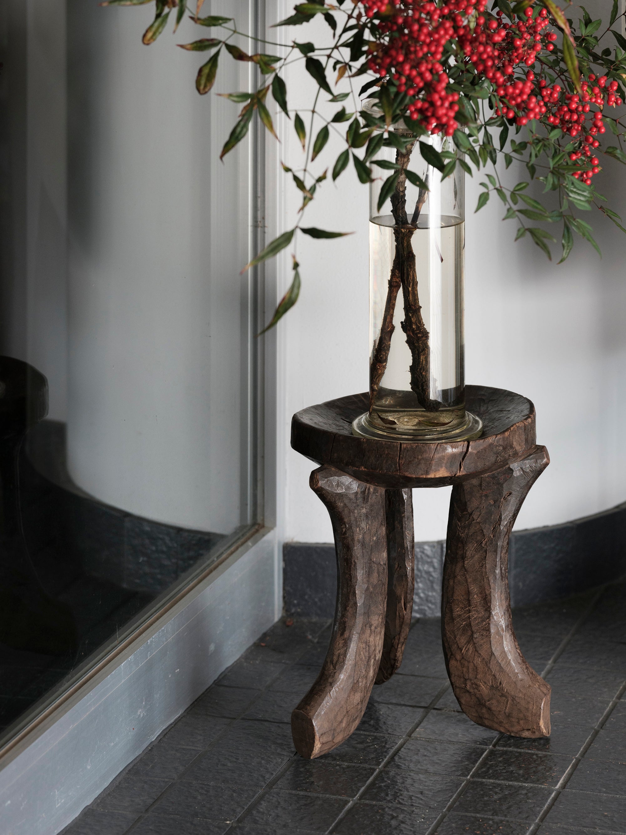 LIGHT YEARS/OROMO STOOL