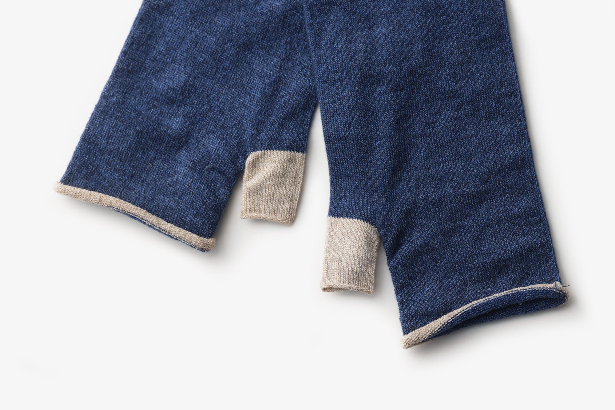 わざわざ/サラサラのUVカットアームカバー