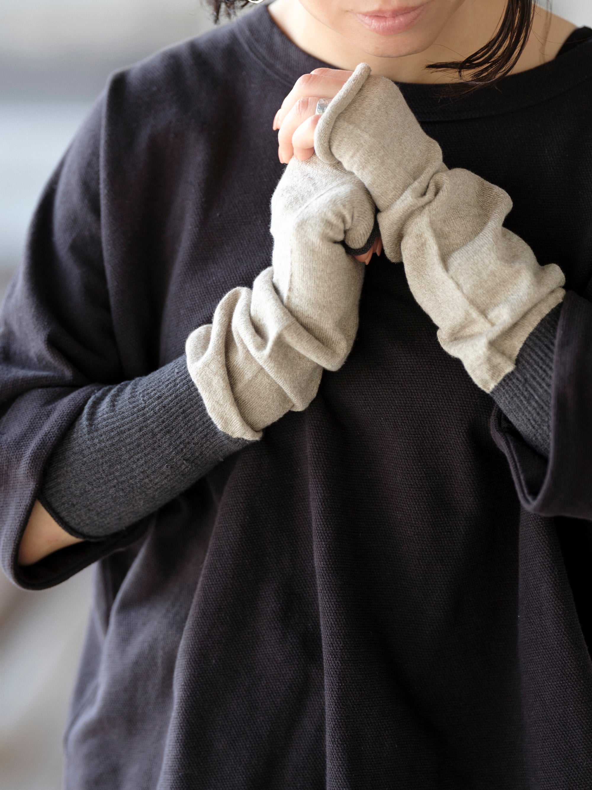 わざわざ/サラサラのUVカットアームカバー