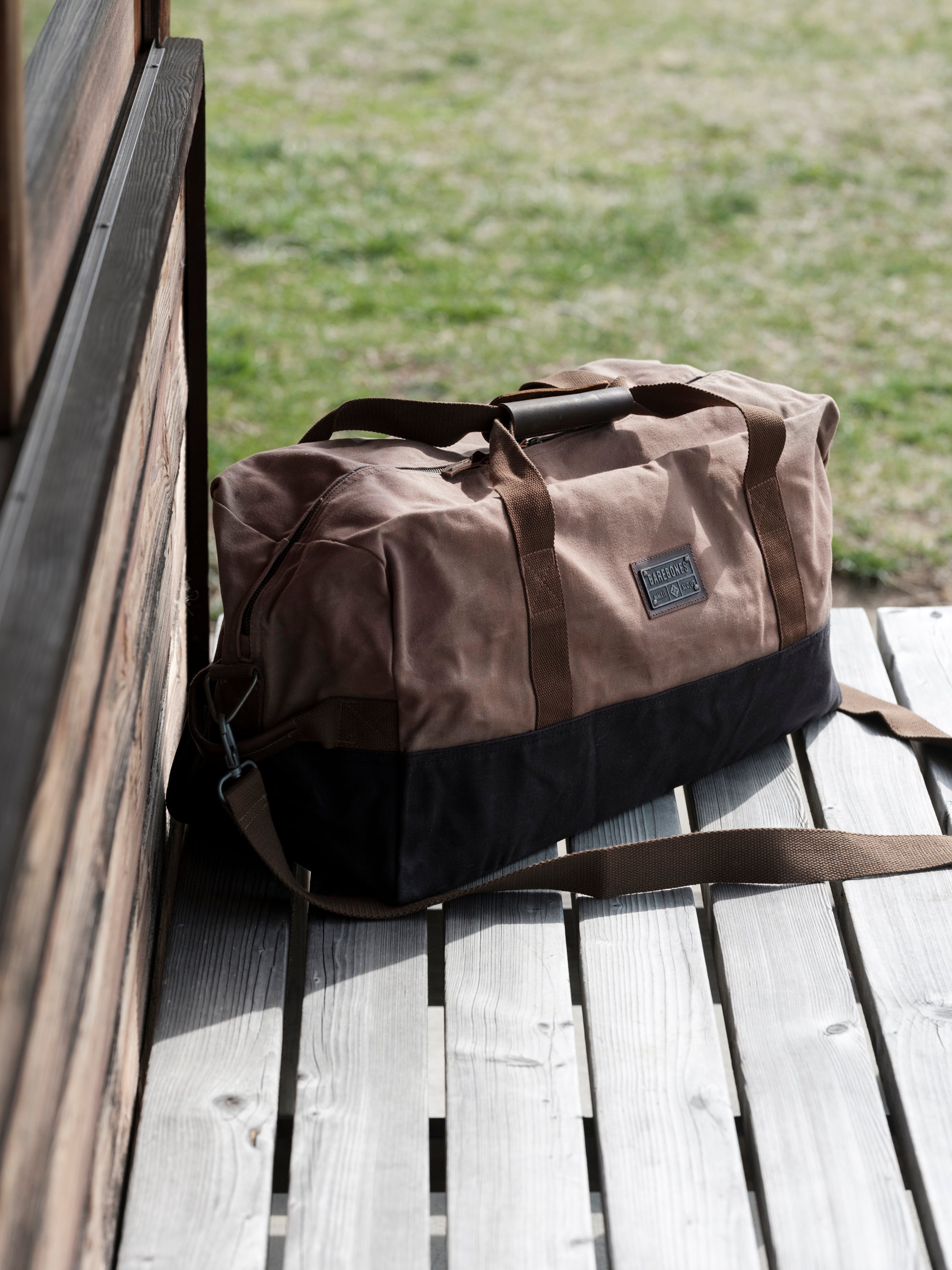 BAREBONES/ニーラム ダッフル