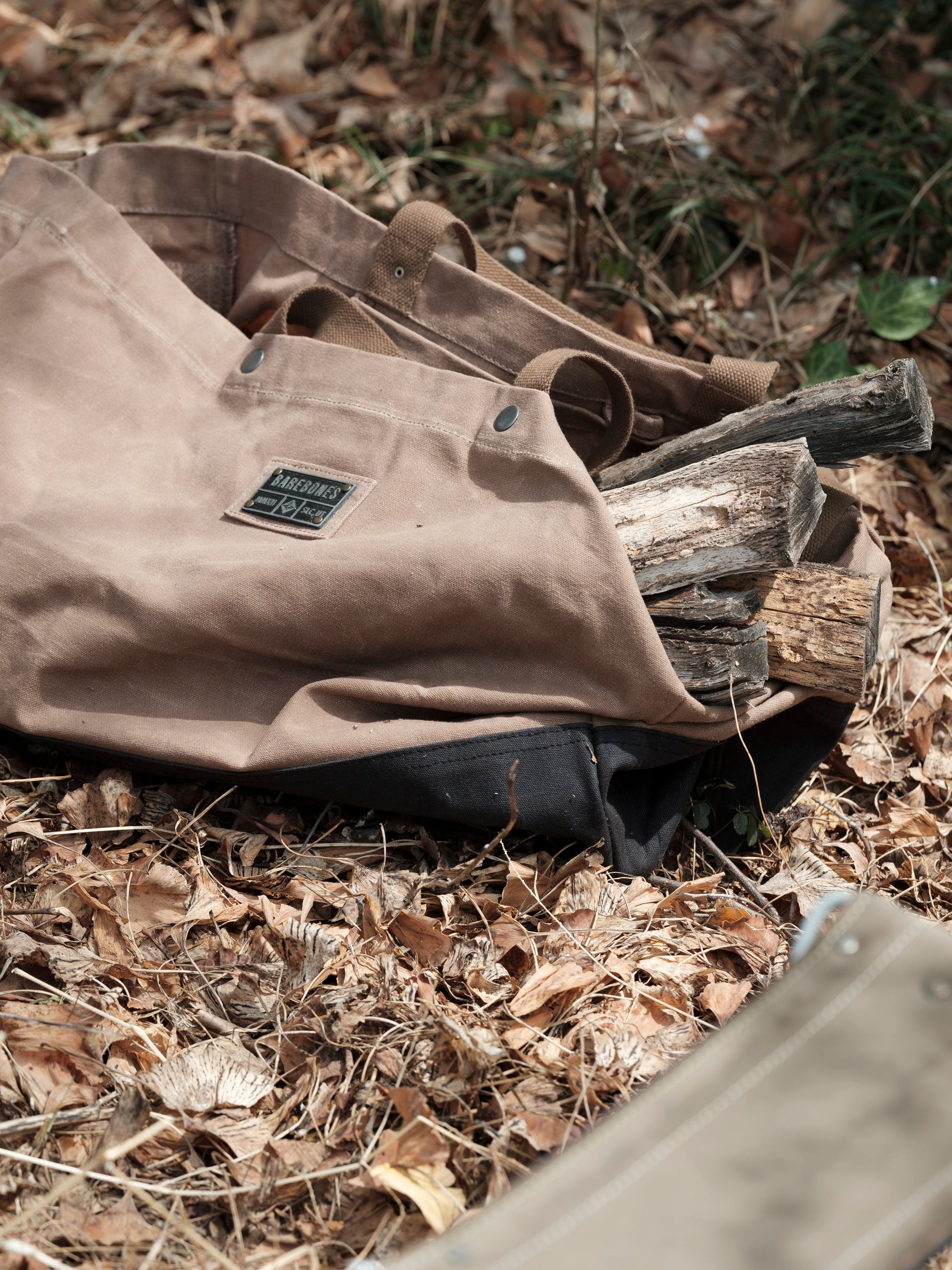 BAREBONES/ニーラム/ファイヤーウッドキャリートート