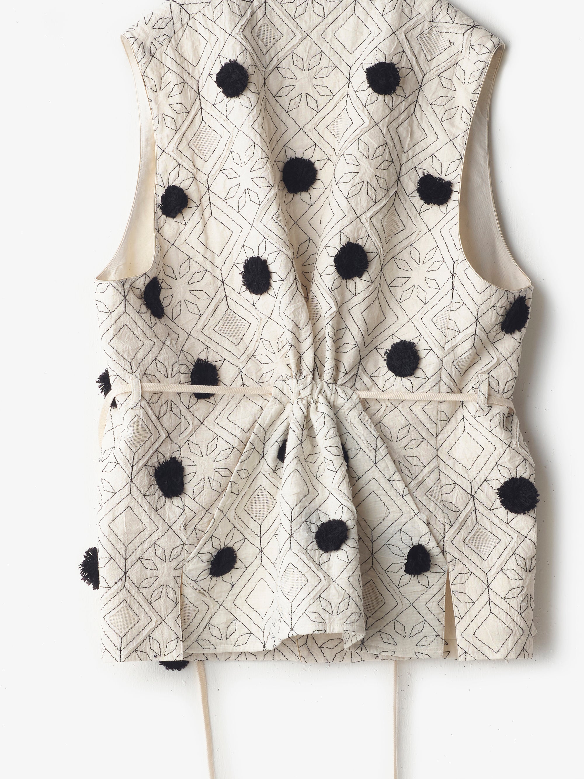 ASEEDONCLOUD/garden instrumentalist vest/blooming cloth