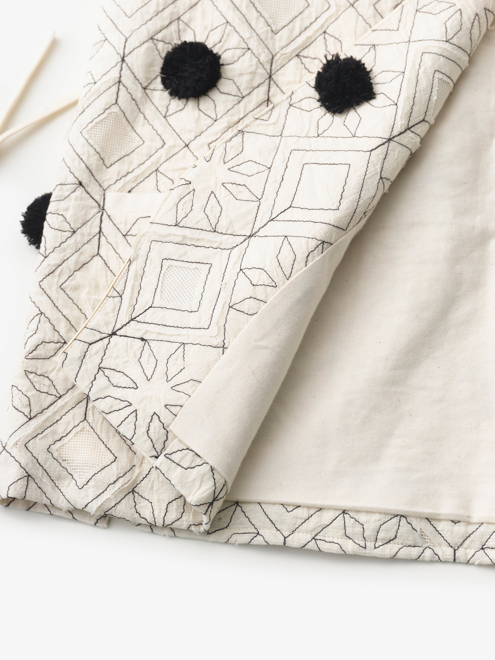 ASEEDONCLOUD/garden instrumentalist vest/blooming cloth