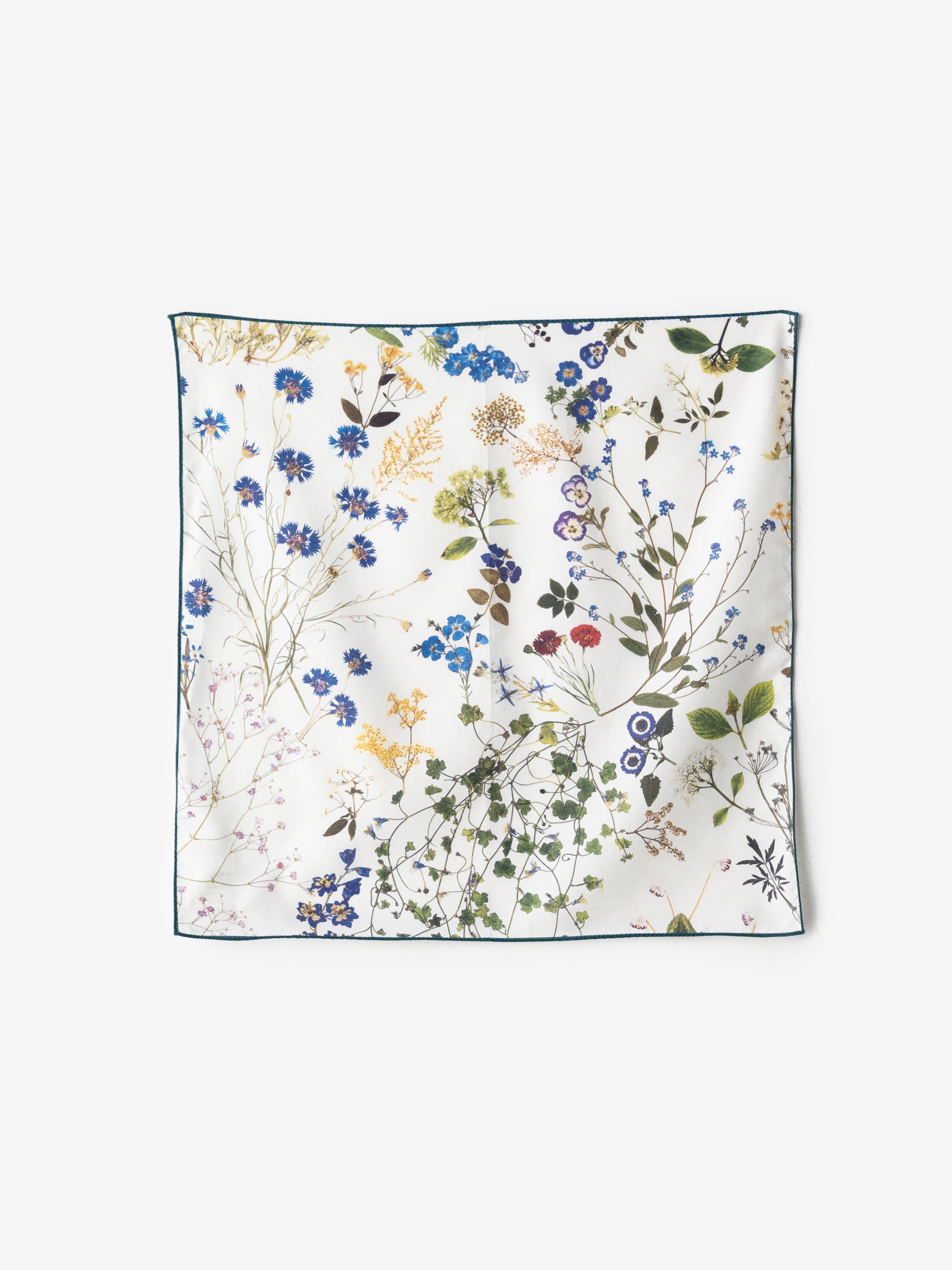 ASEEDONCLOUD/Handkerchiefh