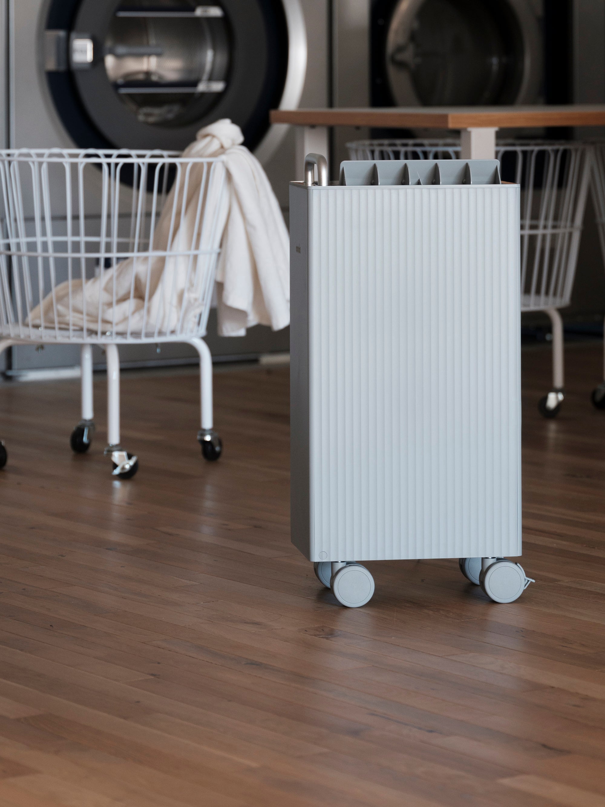 cado/除湿機/ROOT 7200