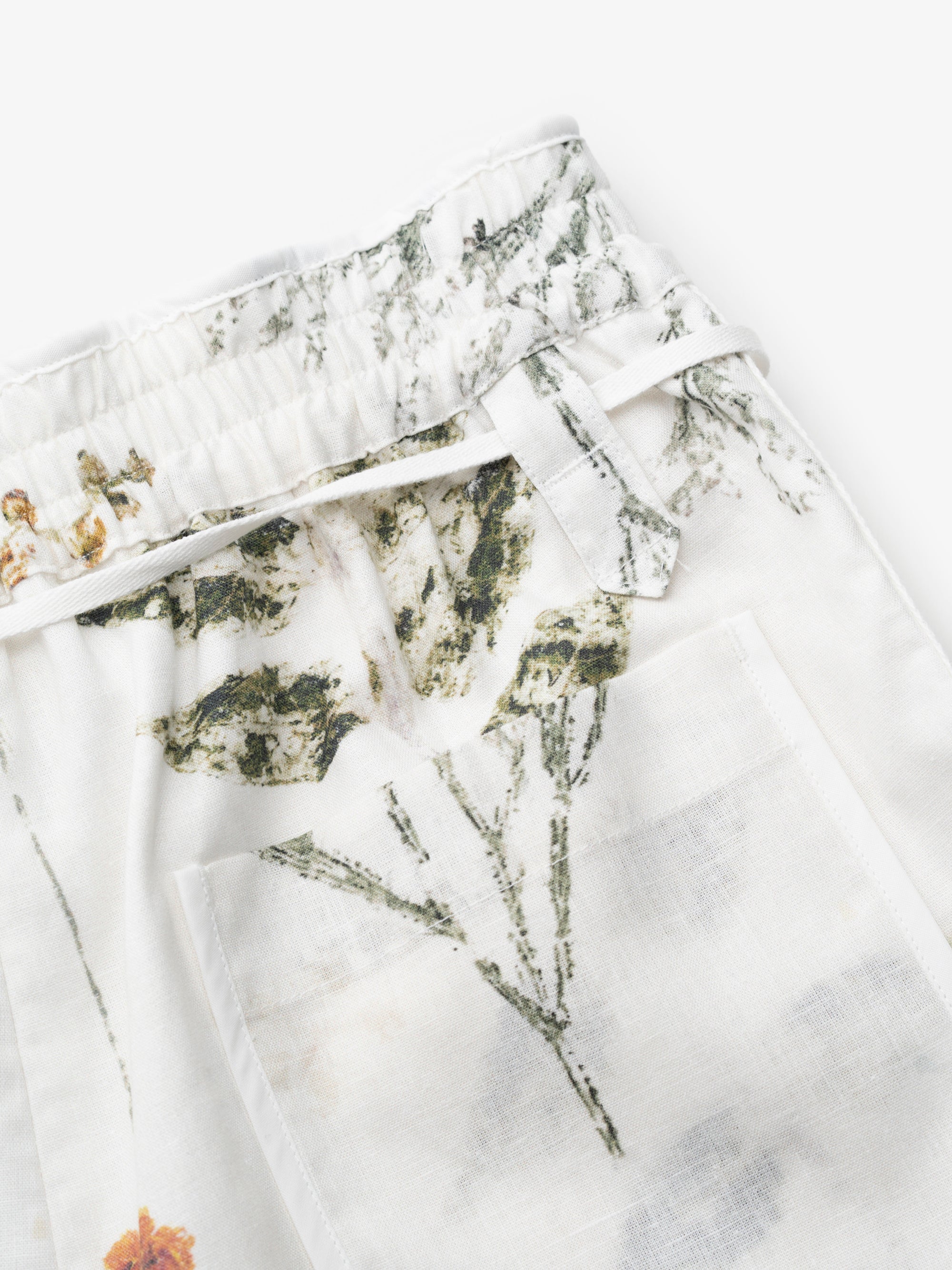 ASEEDONCLOUD/shokuonshitsu short trousers/plant memories print