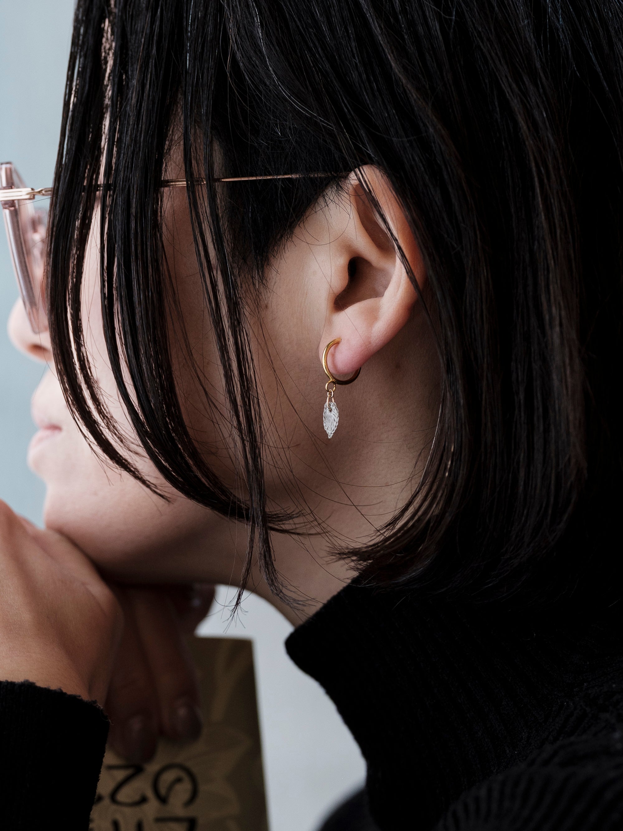 Hue Rain/一葉の耳飾り