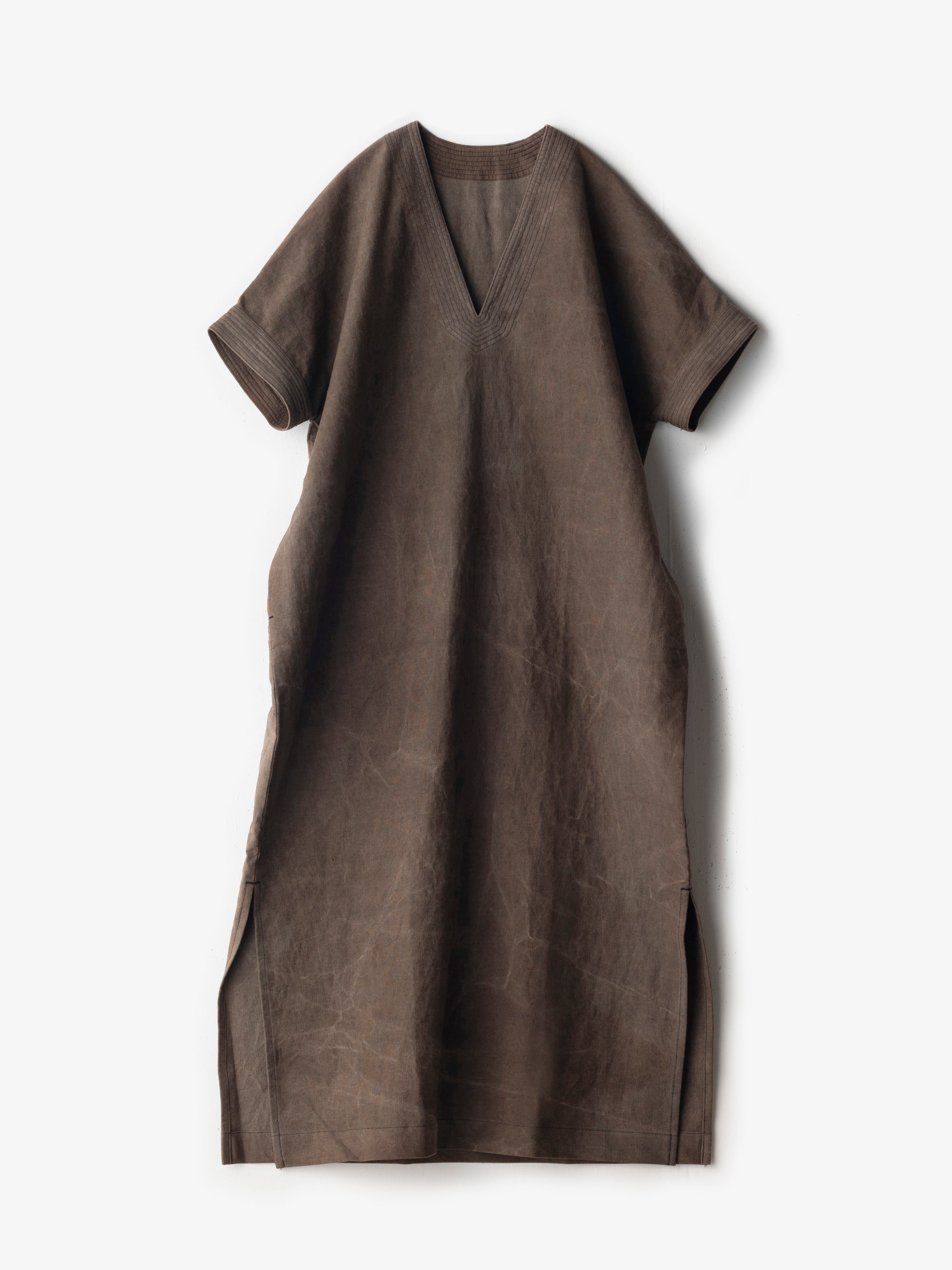 宝島染工/V Dress CACAO