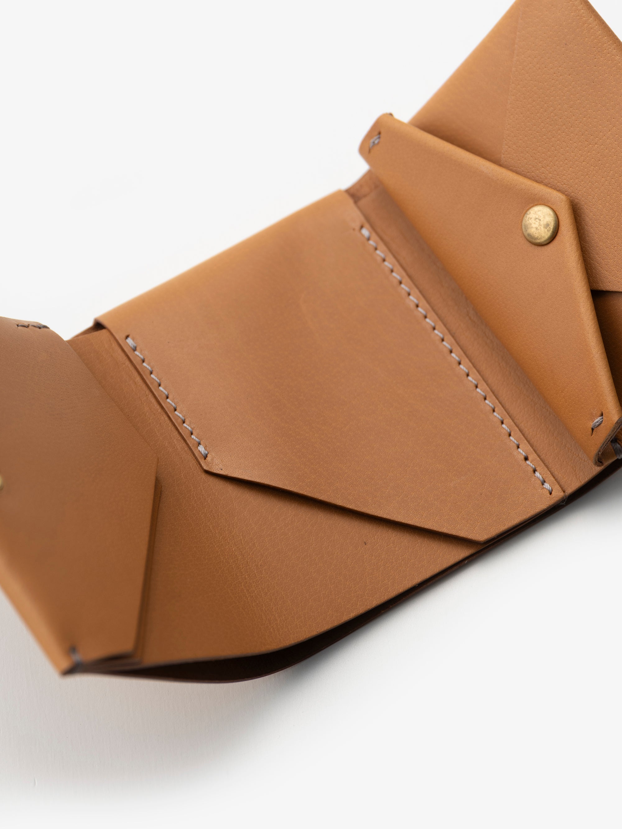 logsee/Piuma 3/三つ折り財布