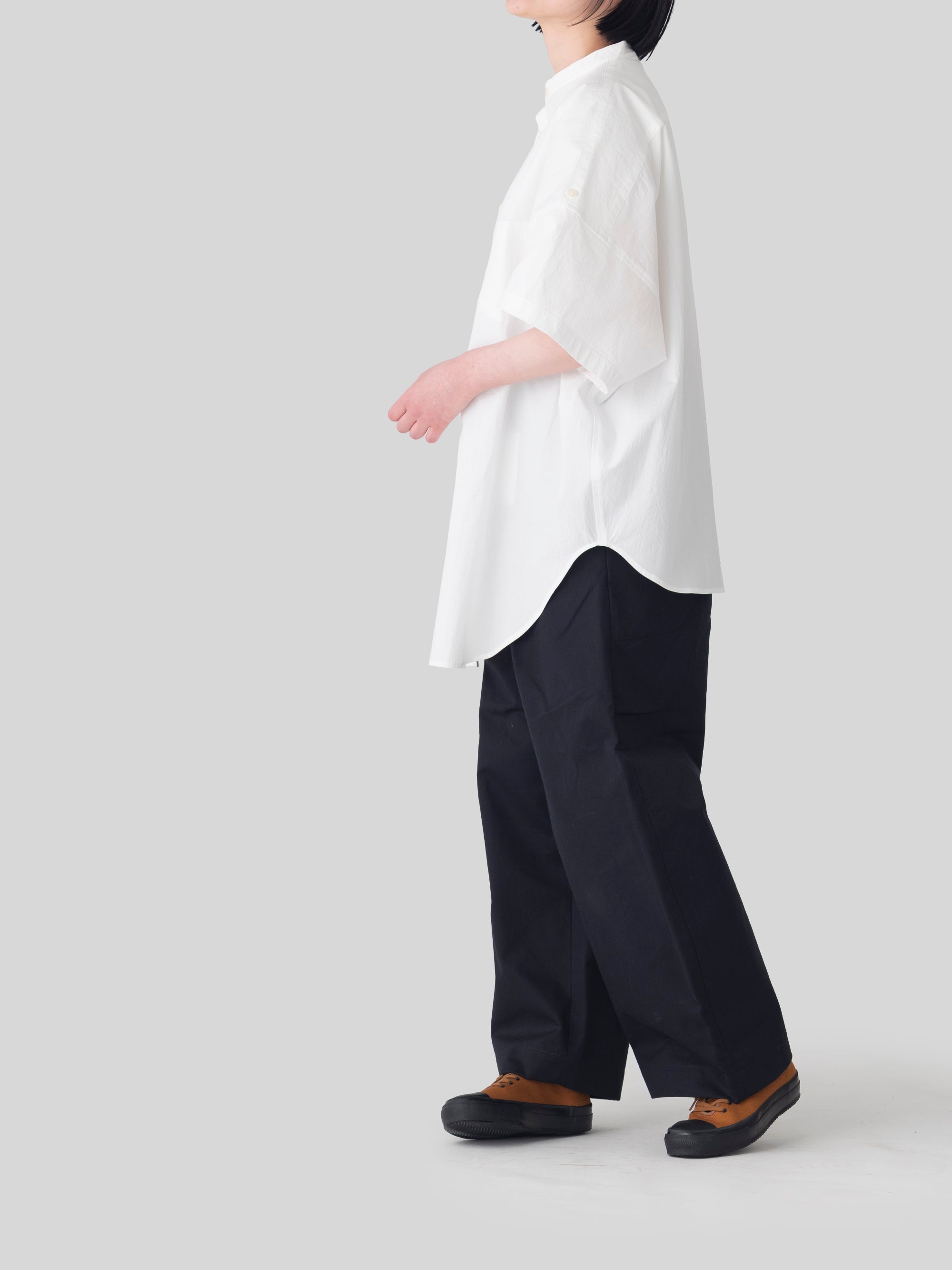 Yarmo/Roll Up Sleeve Boxy Shirts