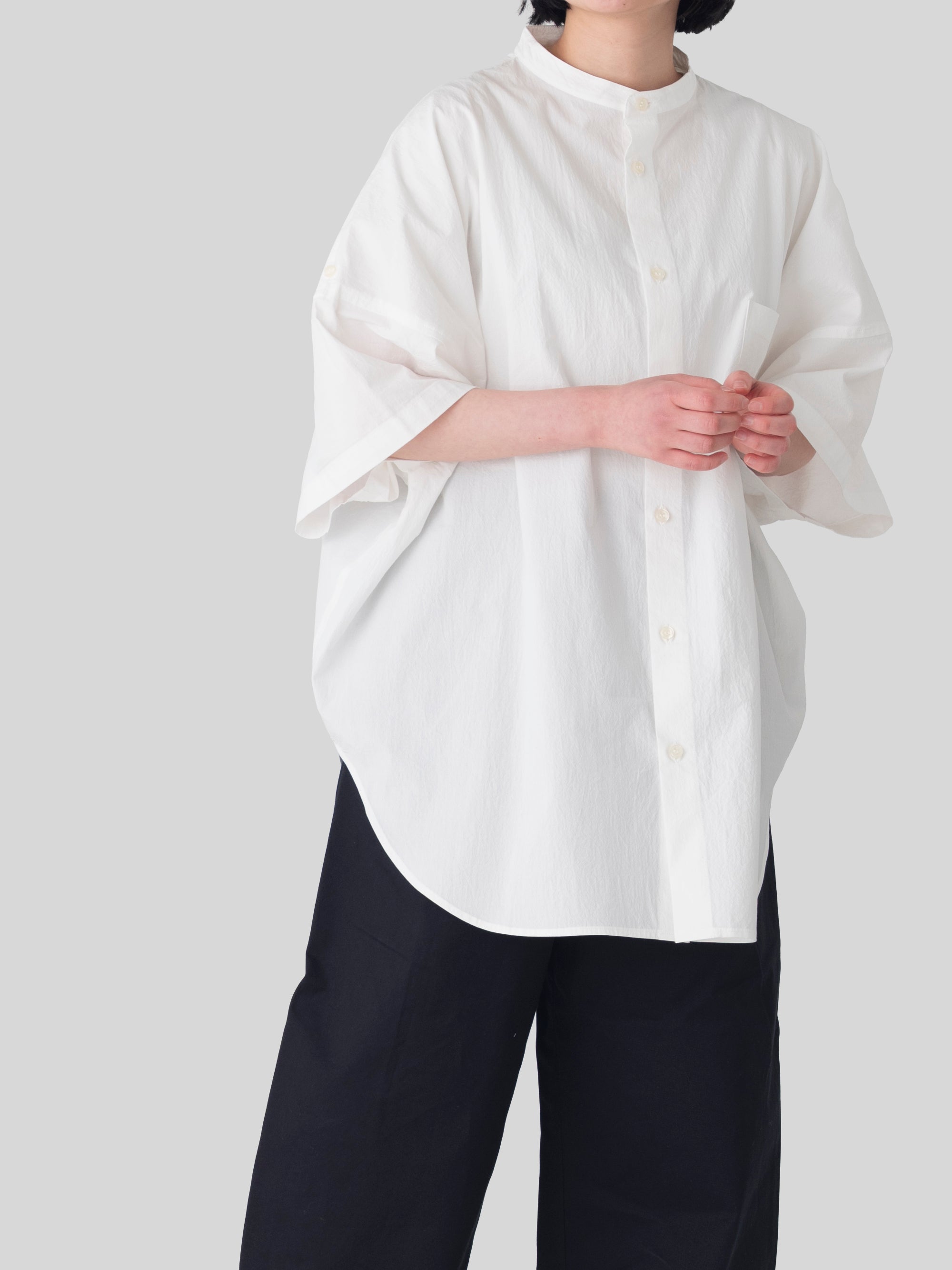 Yarmo/Roll Up Sleeve Boxy Shirts