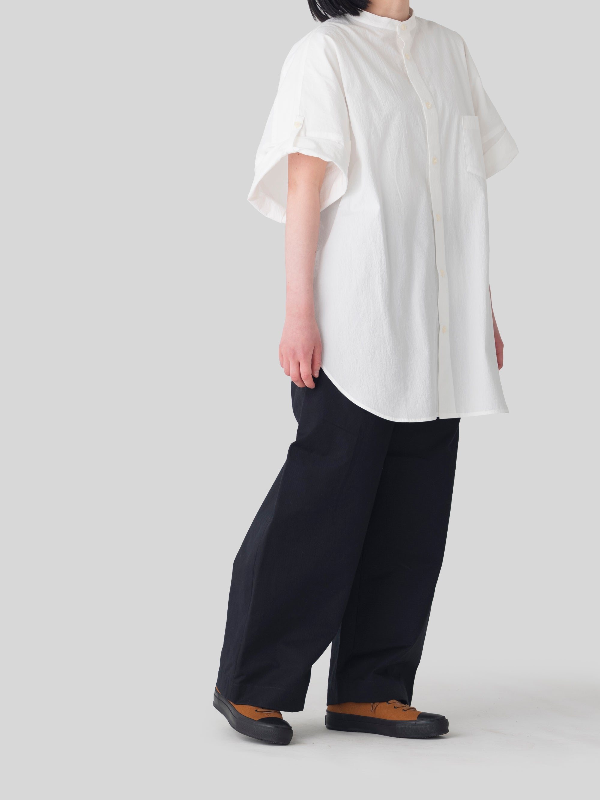 Yarmo/Roll Up Sleeve Boxy Shirts