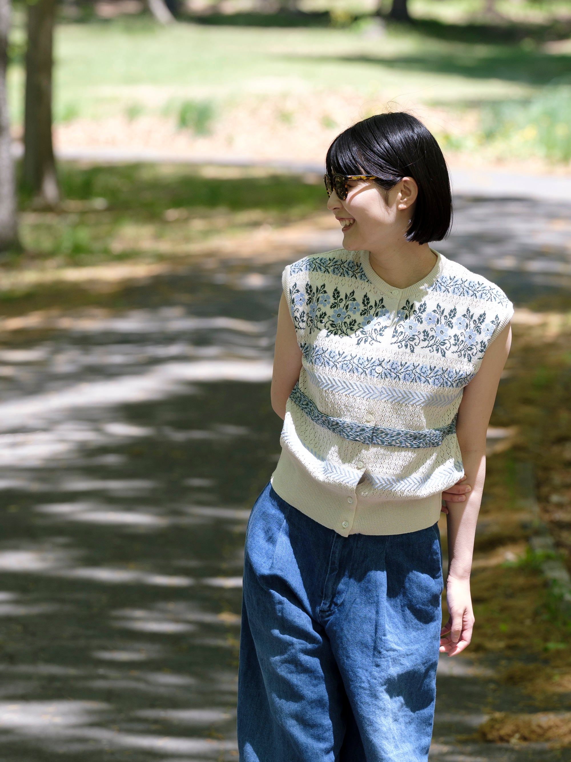 ASEEDONCLOUD/Flower Jacquard Knit Vest