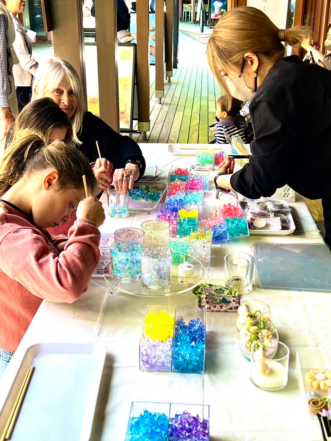 クリスマスを彩る「冬のクラフトワークショップ」