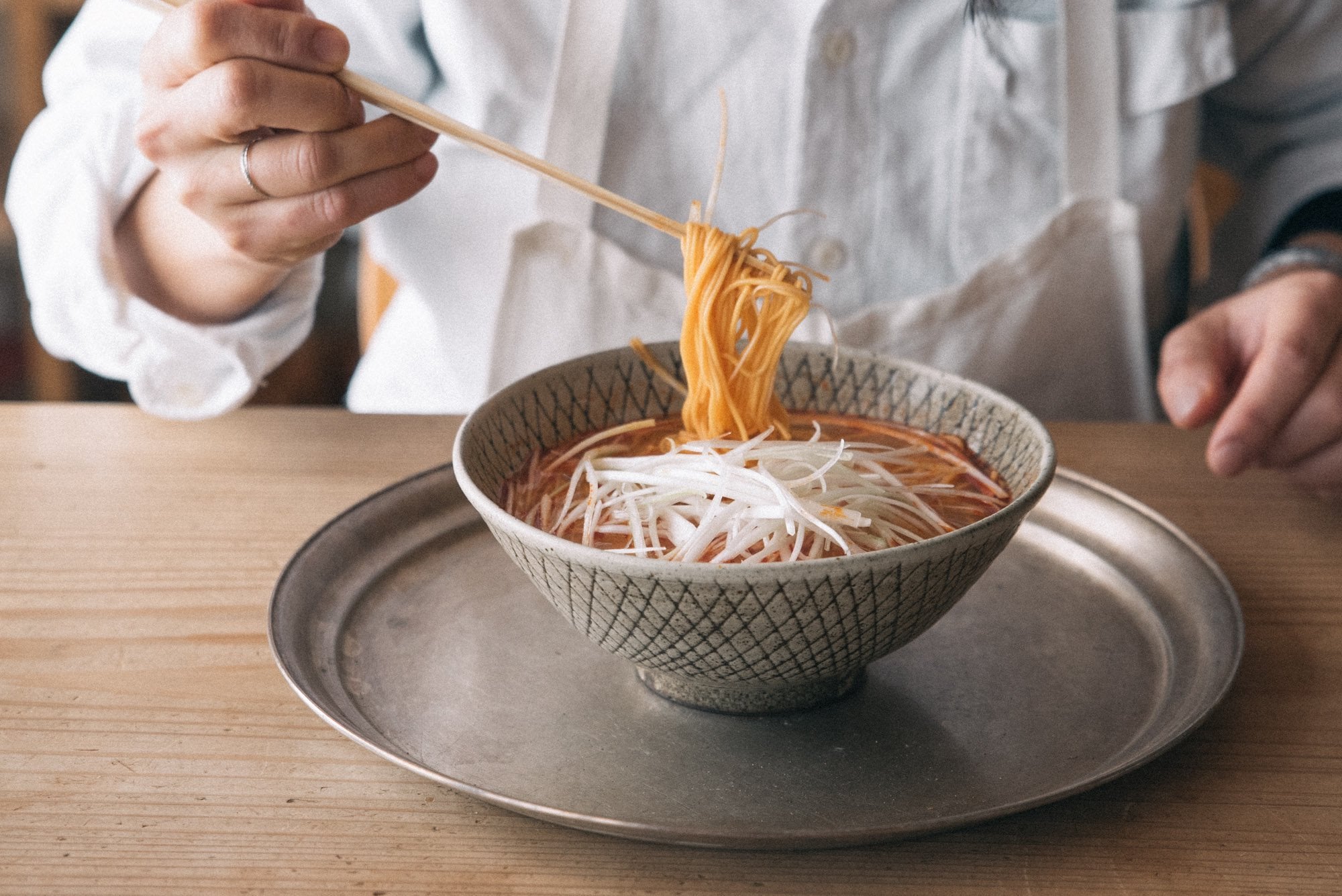 鳥志商店/激辛ラーメン朱