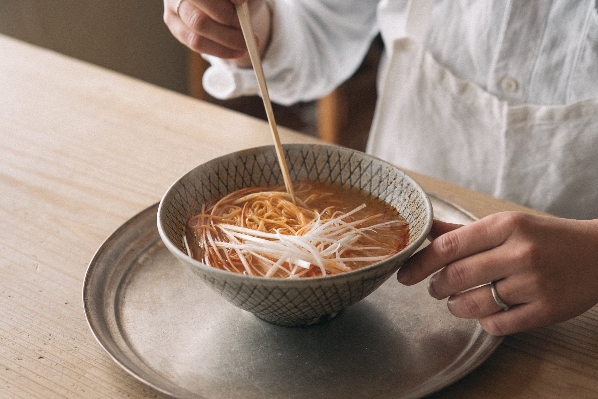 鳥志商店/激辛ラーメン朱