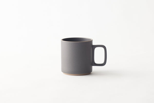 HASAMI - ハサミポーセリン  HASAMI PORCELAIN マグカップ&ソーサー 乙なもの】マグカップ Mサイズ｜HASAMI PORCELAIN ハサミポーセリン