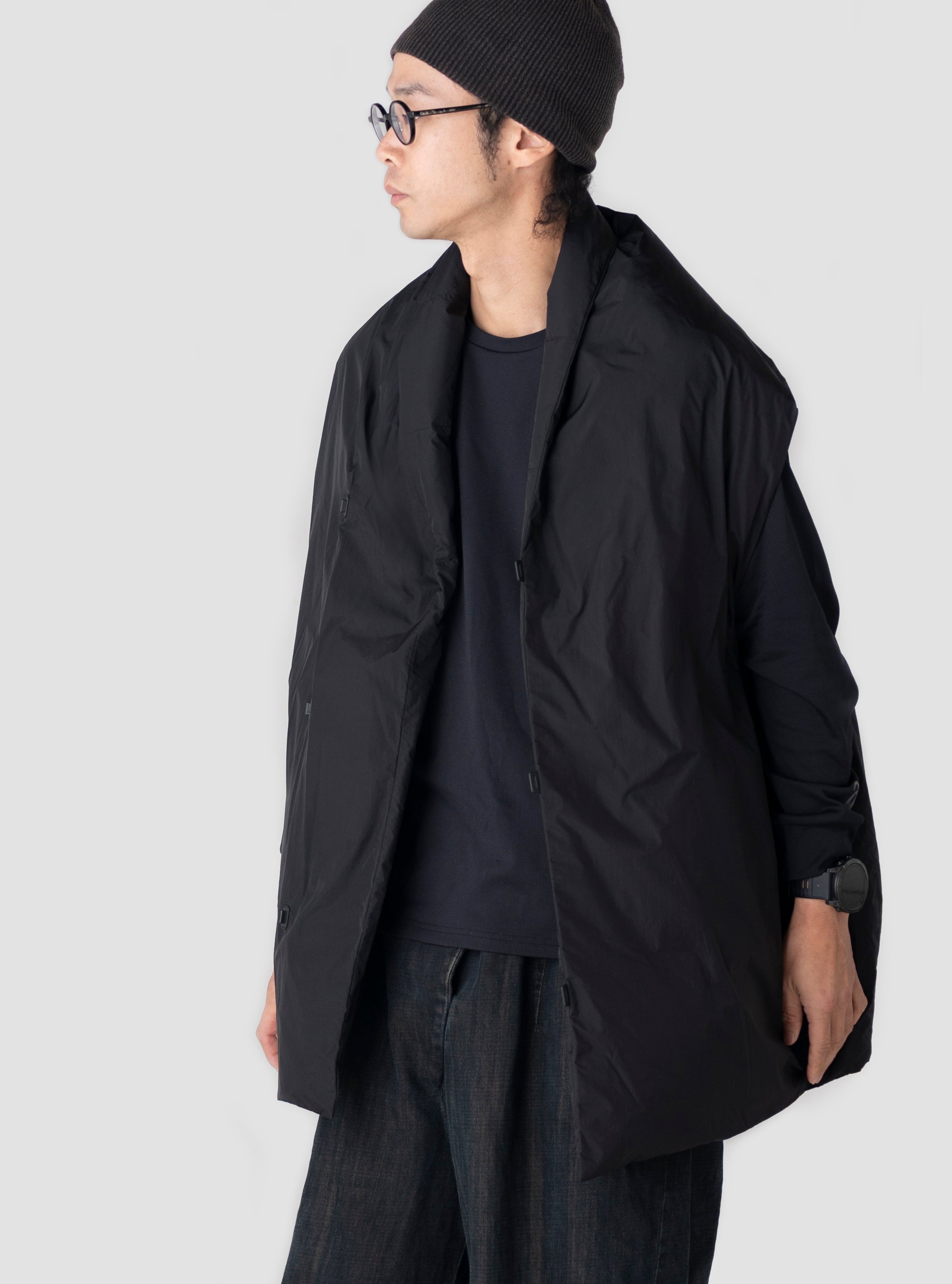 TEATORA/EVAPOD/Roomkey VEST