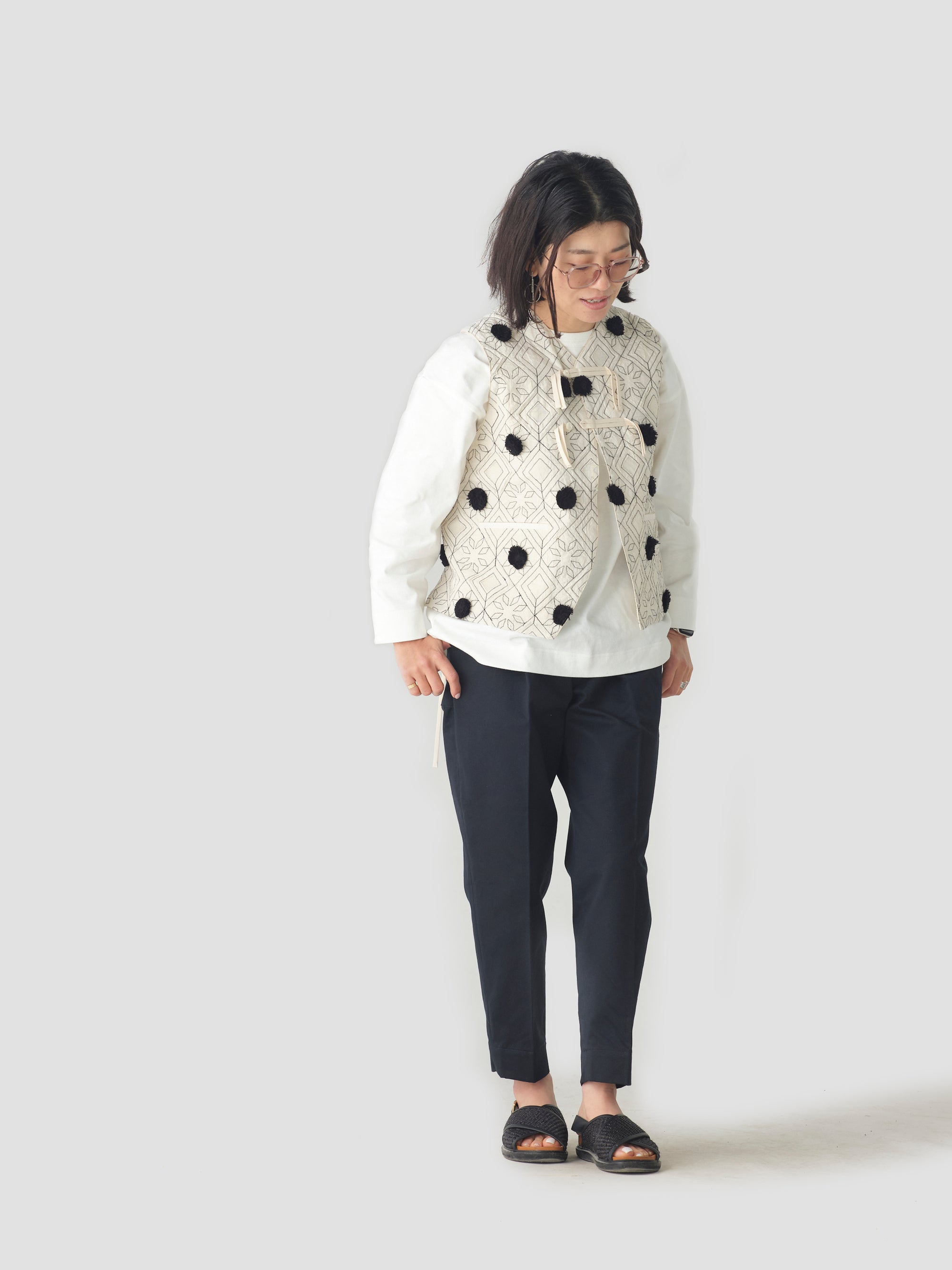 ASEEDONCLOUD/garden instrumentalist vest/blooming cloth