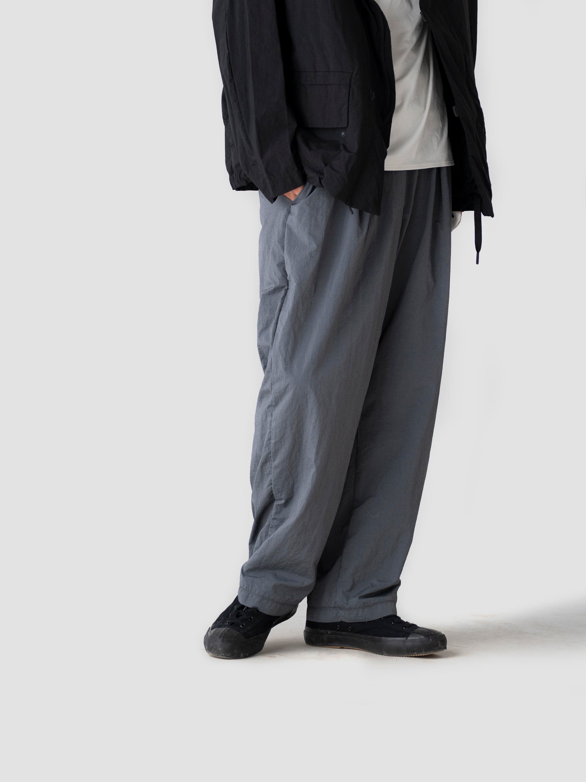 テアトラ　ウォレットパンツ　リゾート　パッカブル TEATORA packable Wallet Pants Resort - Silver and Gold