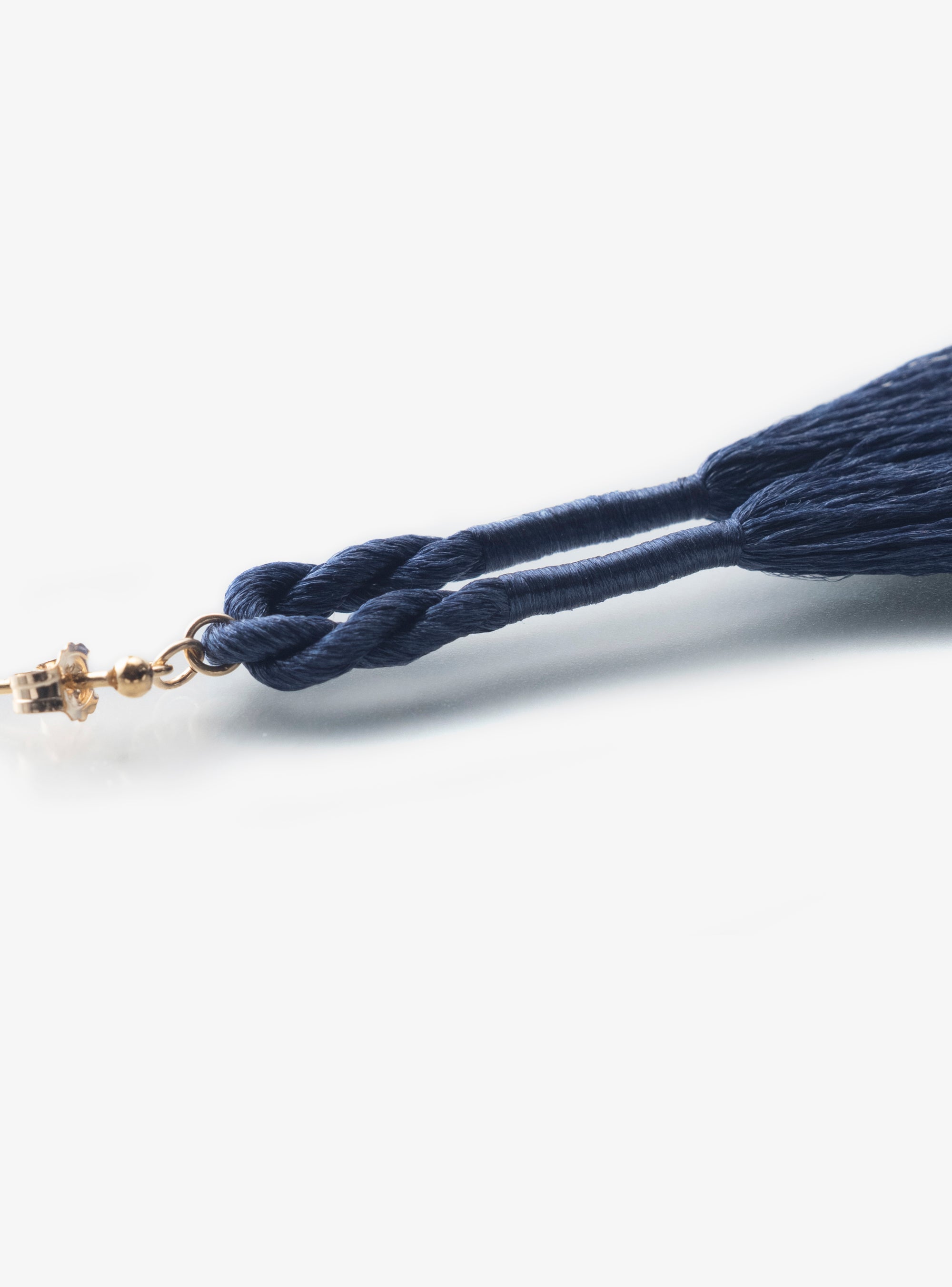 Hue Rain/アーチのタッセル耳飾り