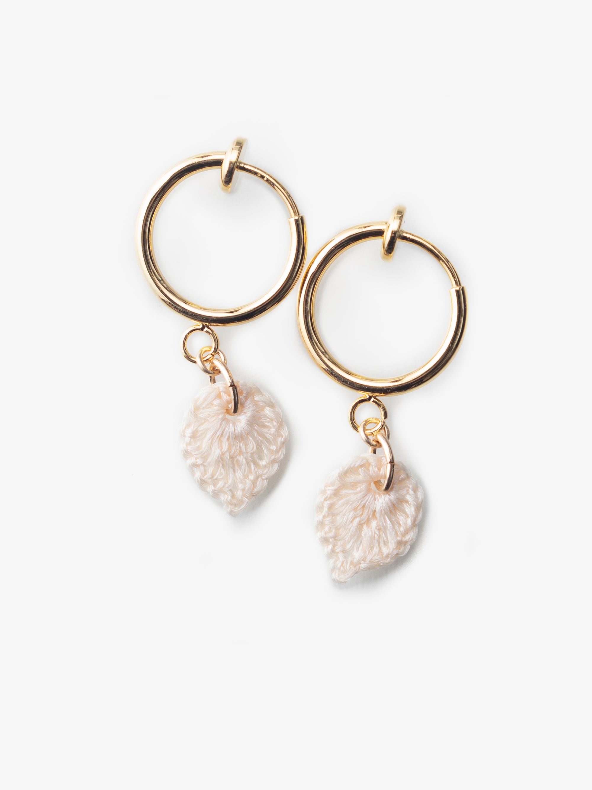 Hue Rain/一葉の耳飾り