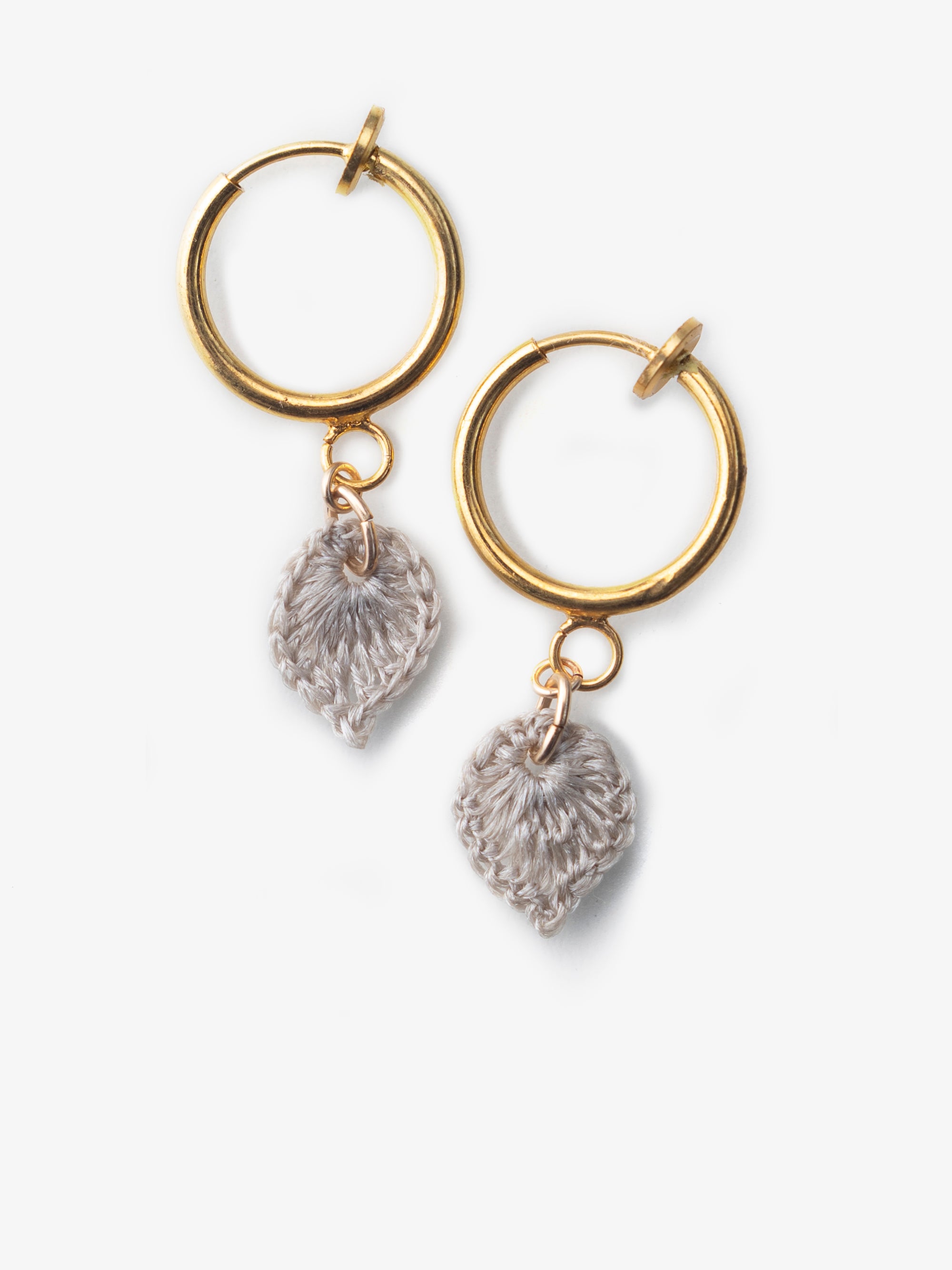 Hue Rain/一葉の耳飾り