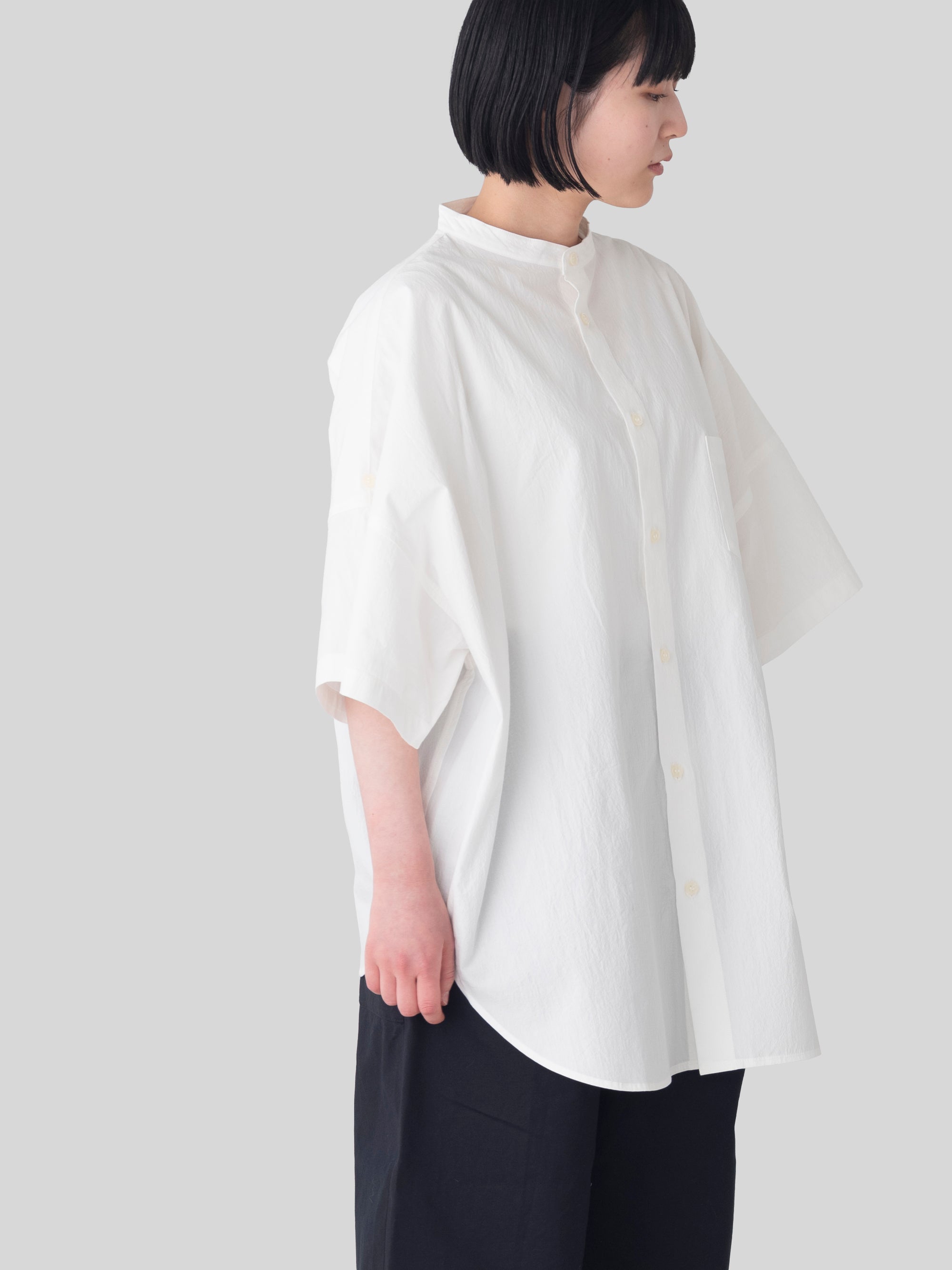 Yarmo/Roll Up Sleeve Boxy Shirts