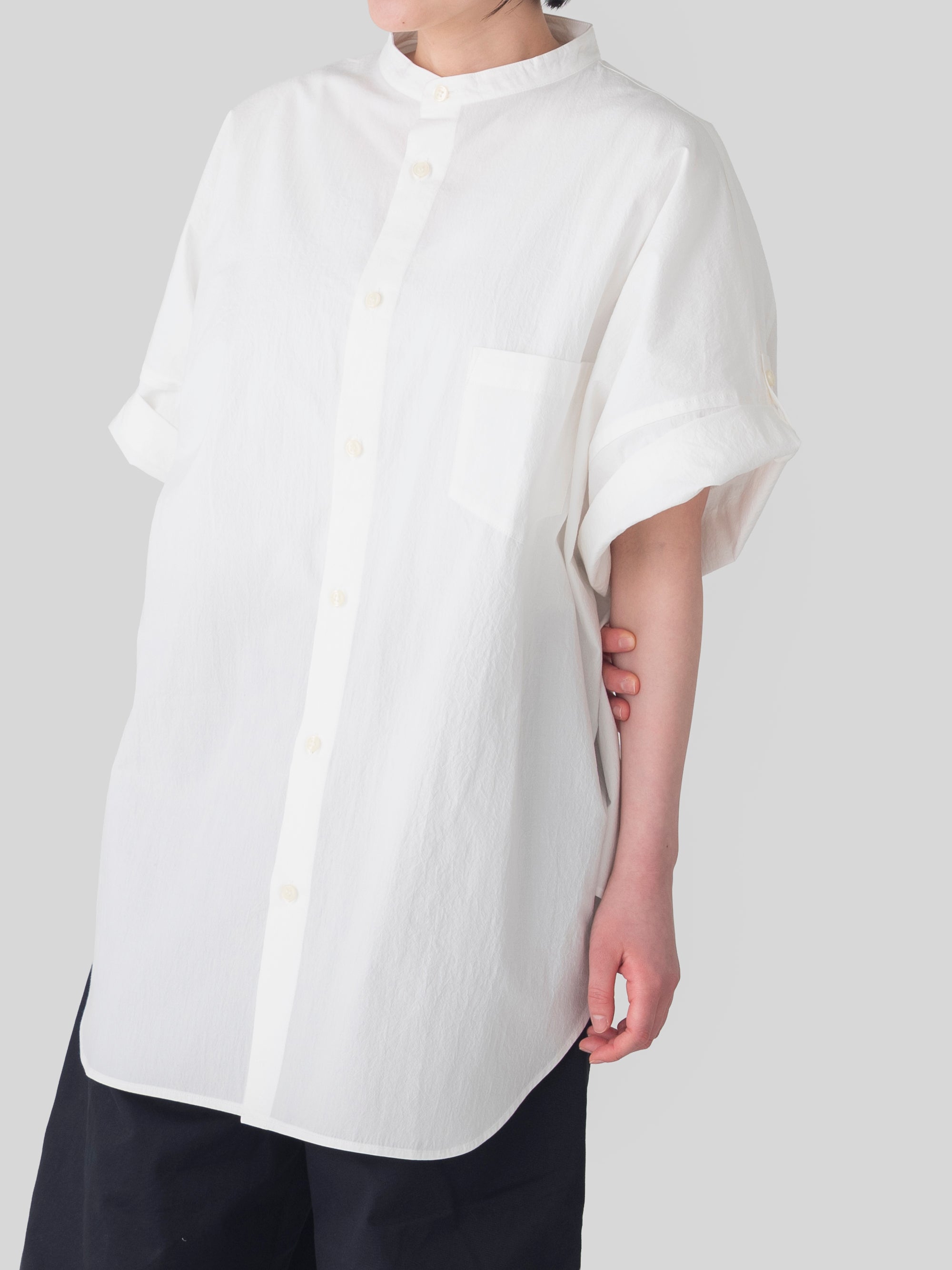 Yarmo/Roll Up Sleeve Boxy Shirts