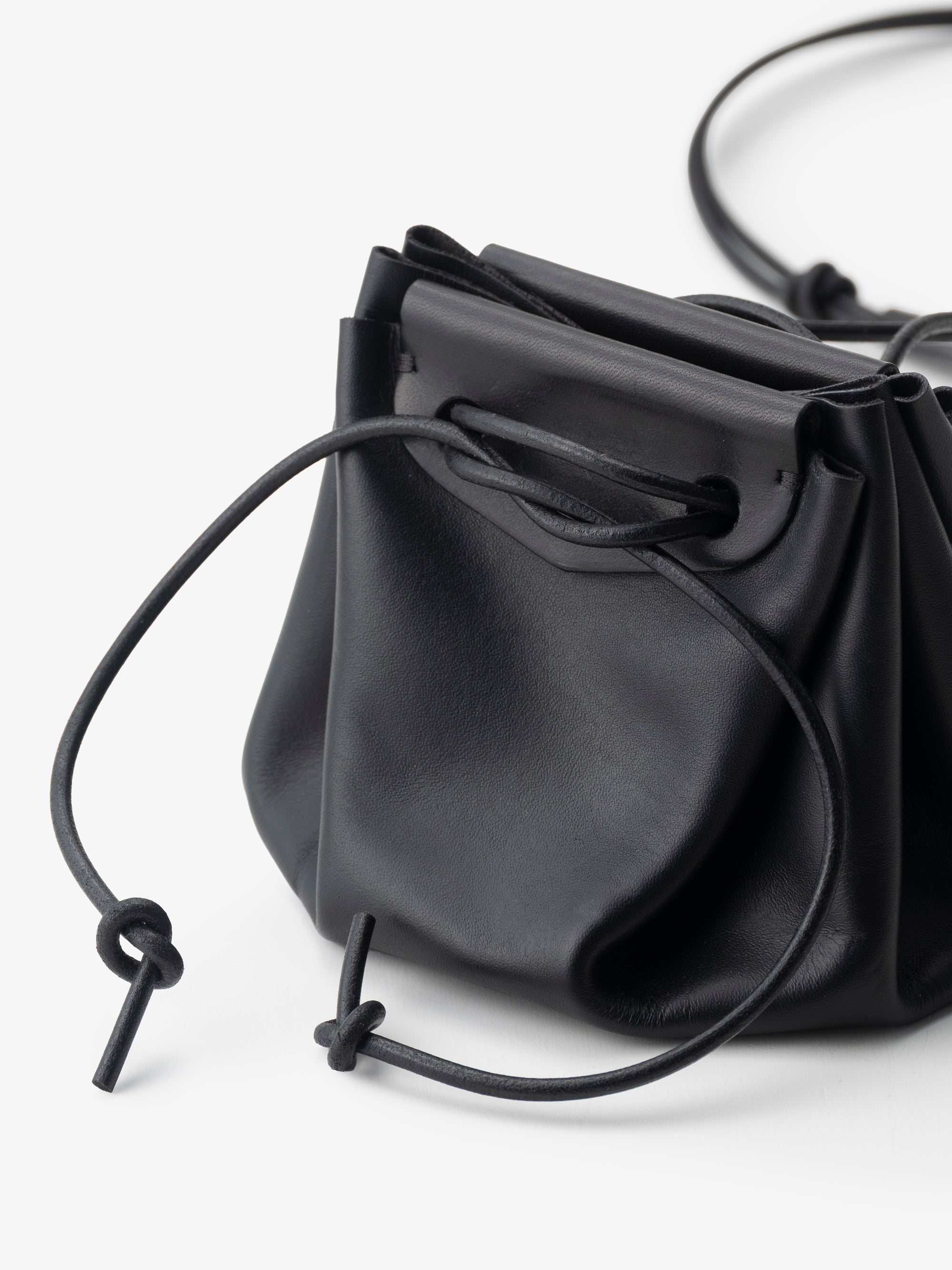 abokika/Puff Drawstring Bag/Medium