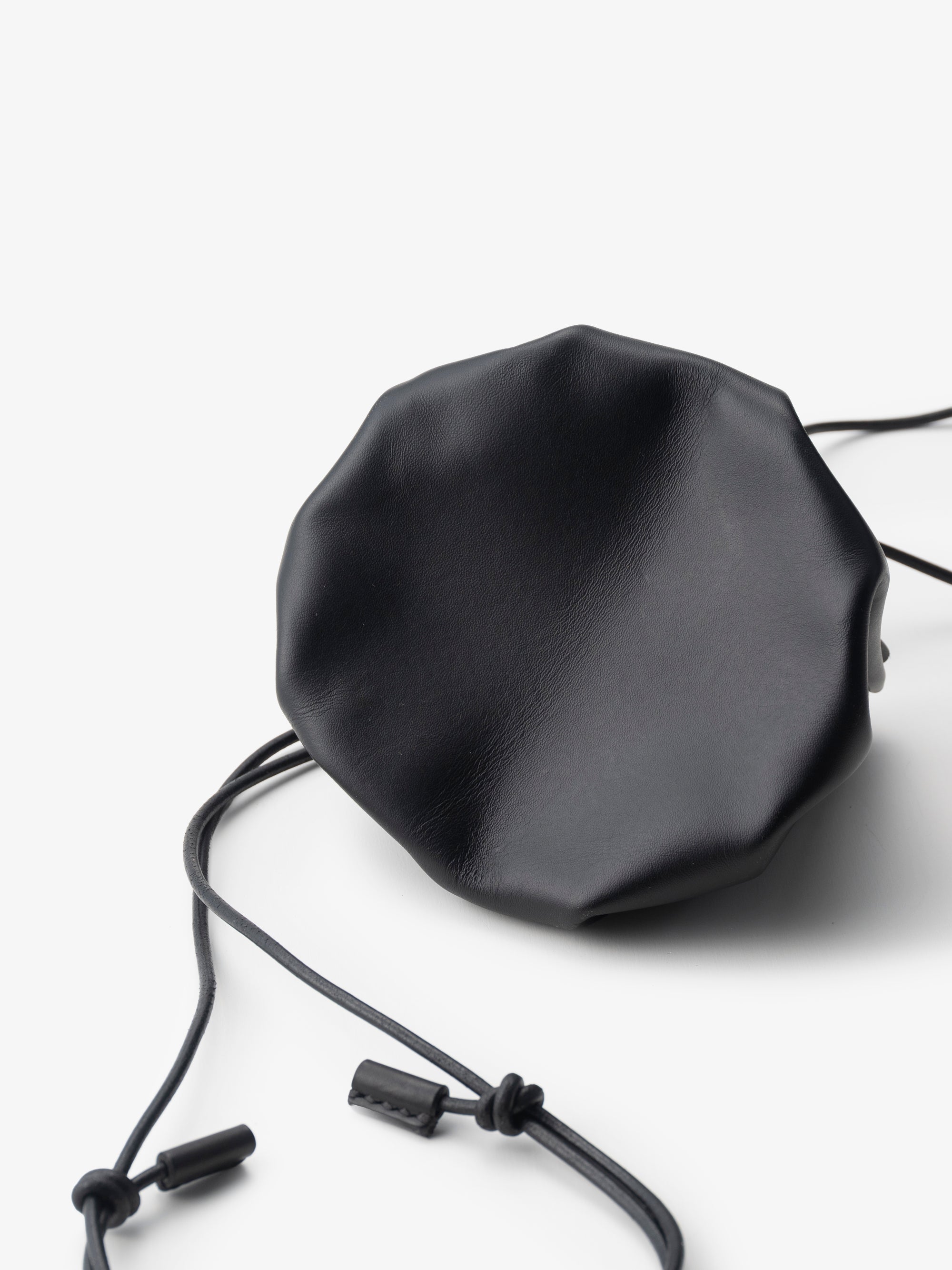 abokika/Puff Drawstring Bag/Medium