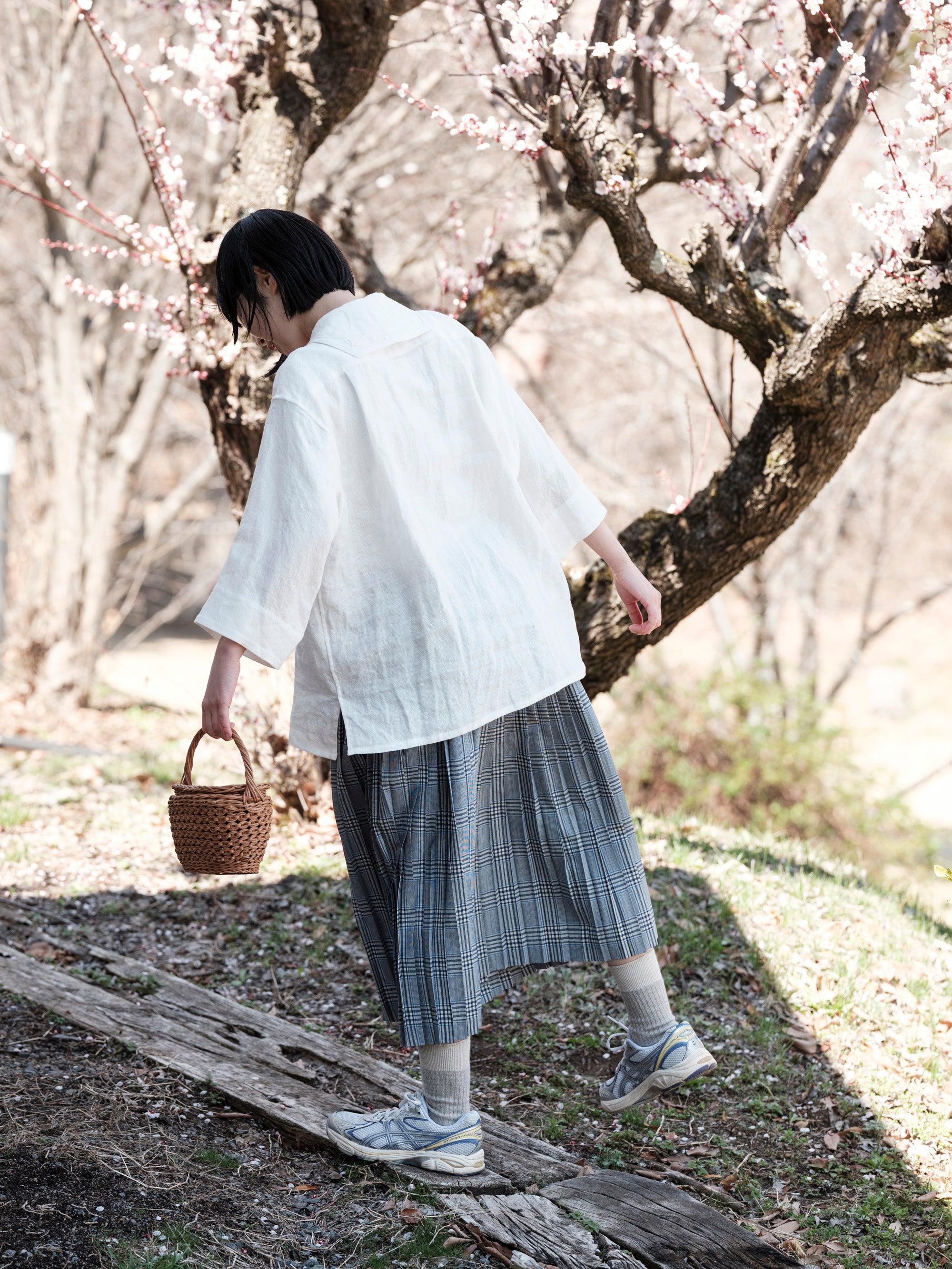Bennie Summer Wool Narrow Pleated Skirt｜Charpentier de Vaisseau