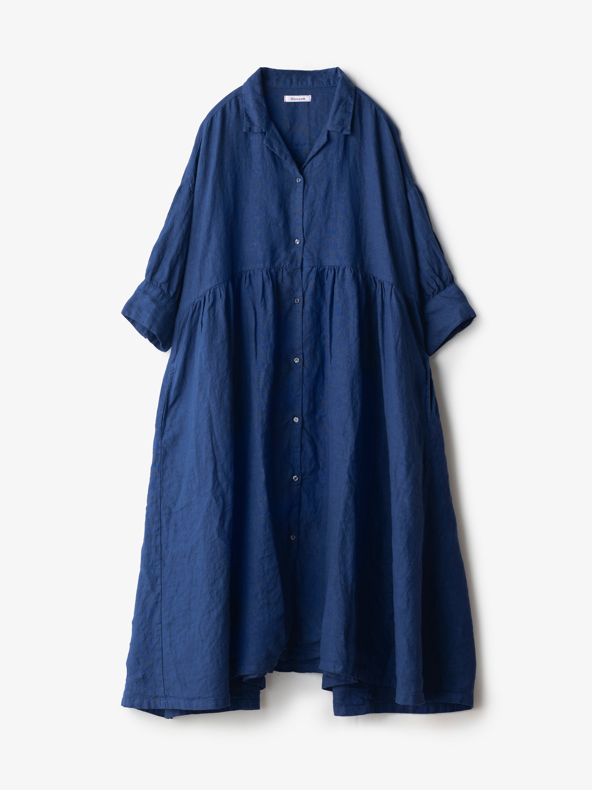 Honnete/Open Collar Gathered Dress
