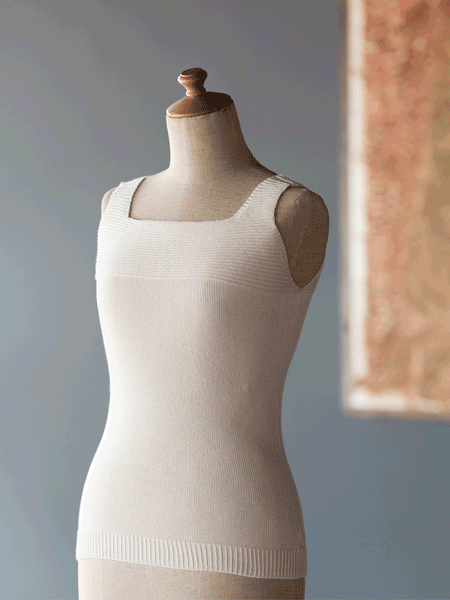 値下げ【新品未使用】MONOHA 24SS Organza sleeveless 着心地を追求したキャミソール｜わざわざオリジナル